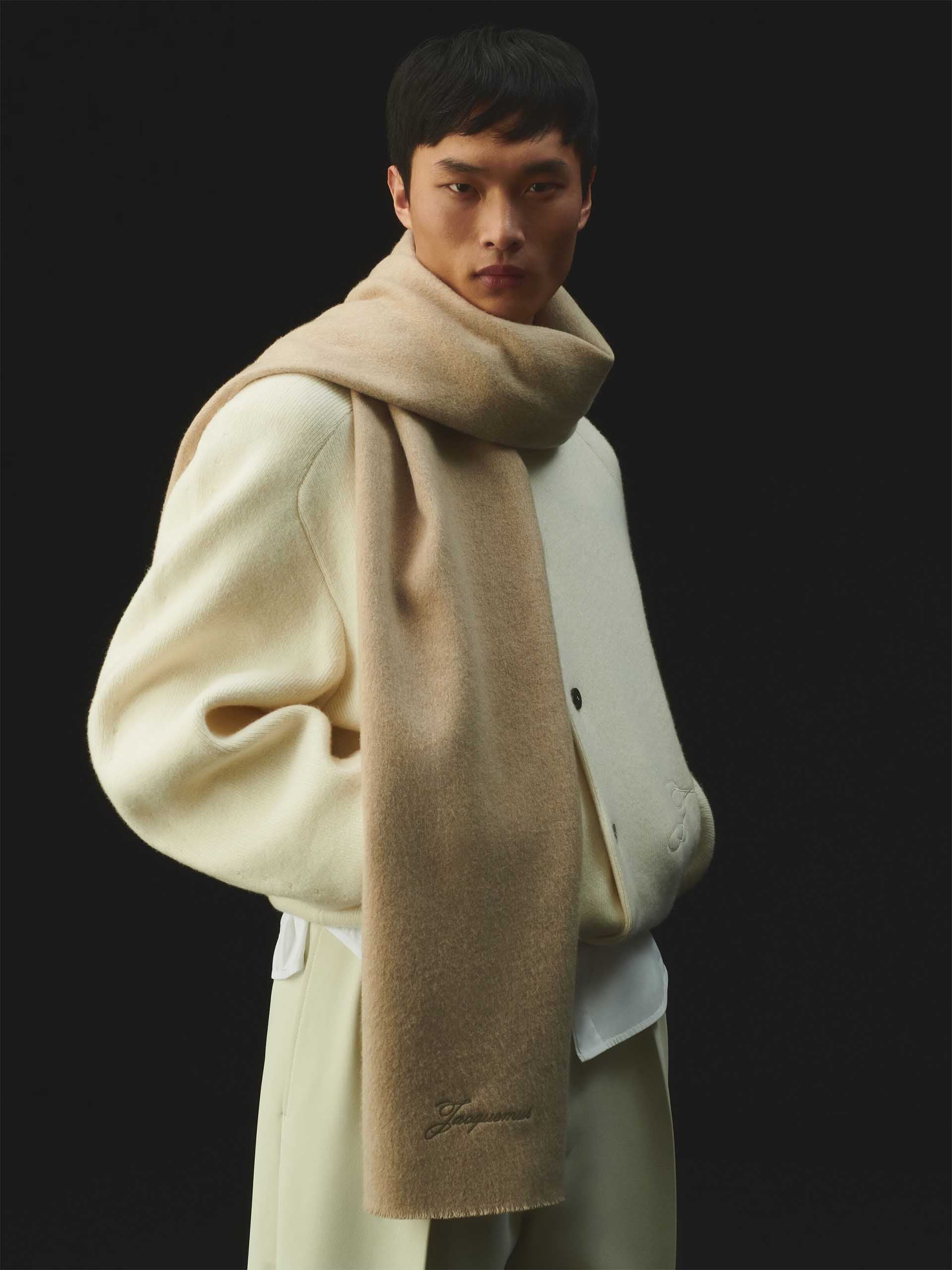 JACQUEMUS - Tailleur Schal aus Wolle und Kaschmir