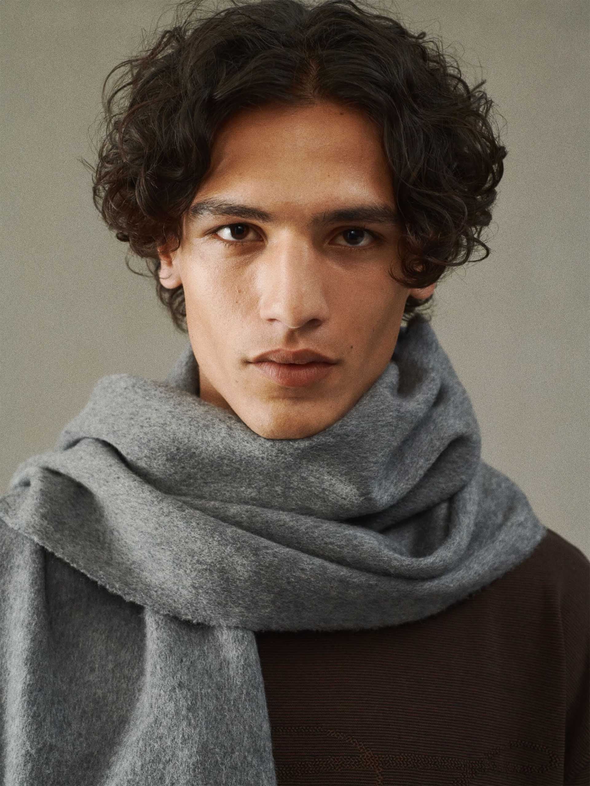 JACQUEMUS - Tailleur Schal aus Wolle und Kaschmir