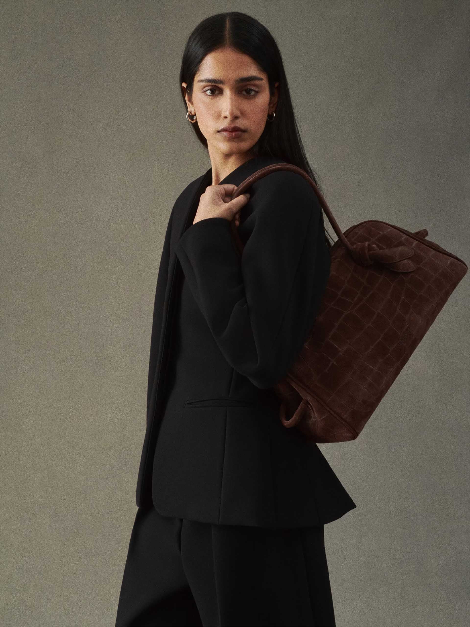 JACQUEMUS - Tasche Le Turismo aus Wildleder