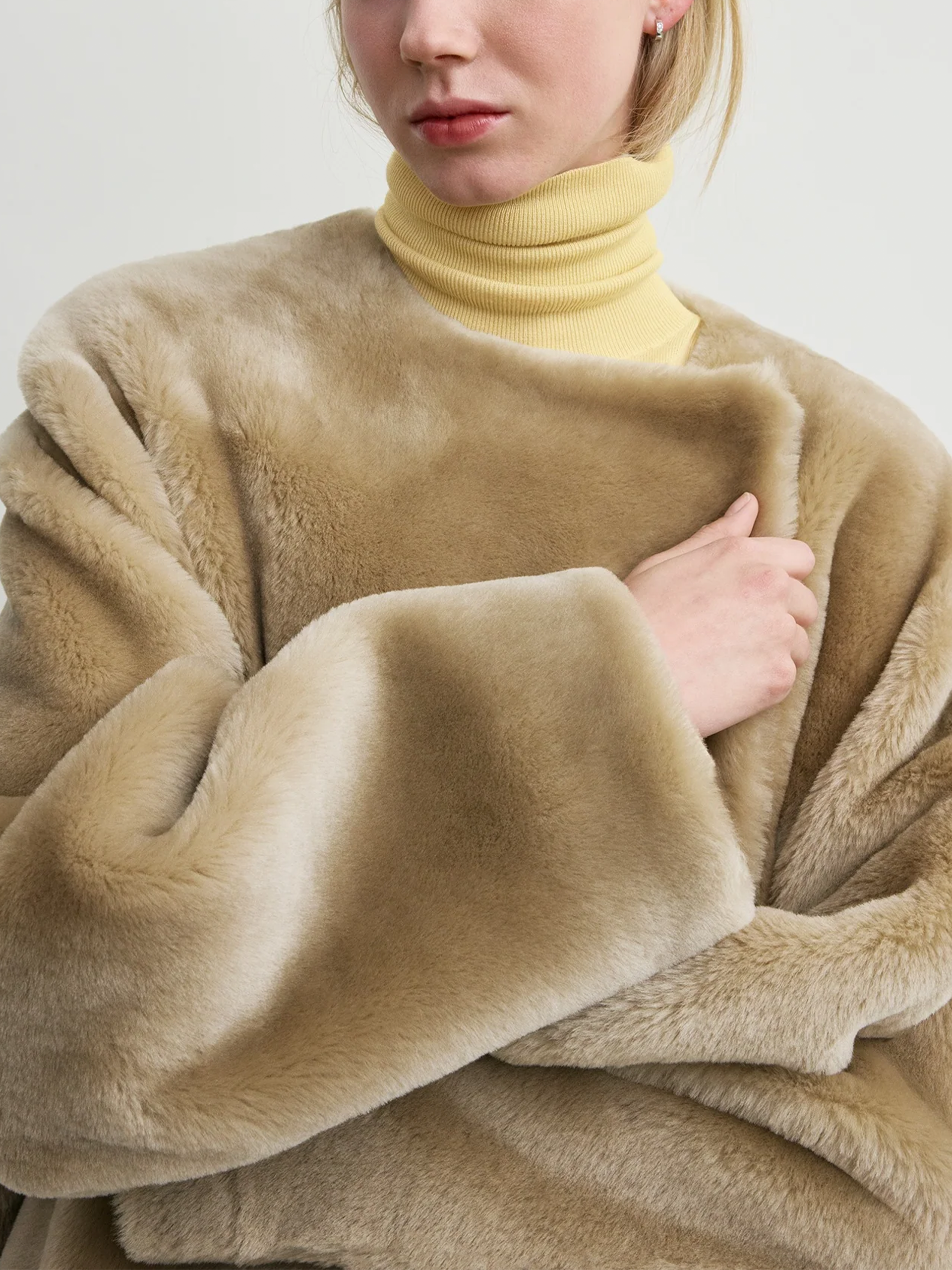 TOTEME - Shearling-Mantel für Damen