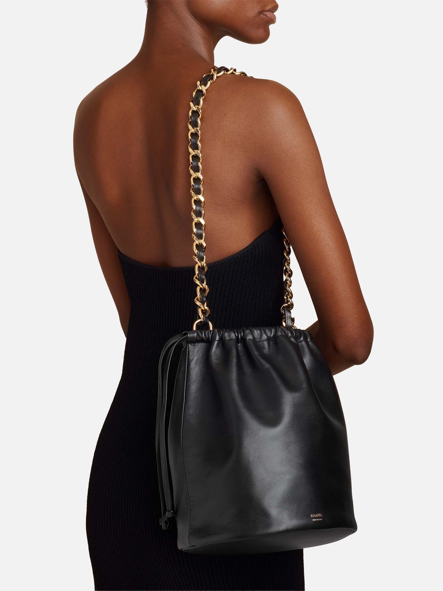 Aria Medium leather bucket bag