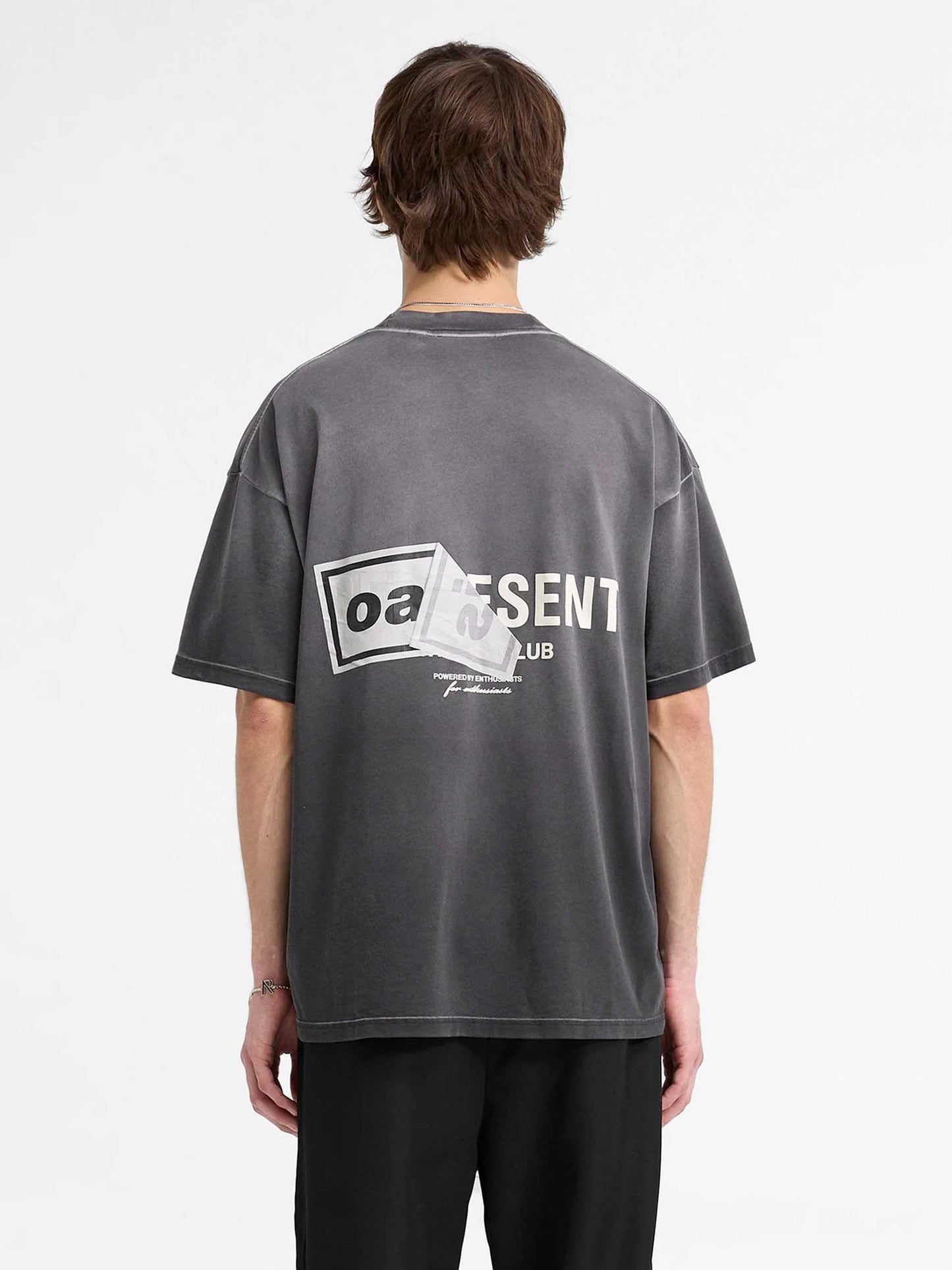 REPRESENT X Oasis Owners Club T-Shirt für Herren in Vintage Schwarz - Vintage Black