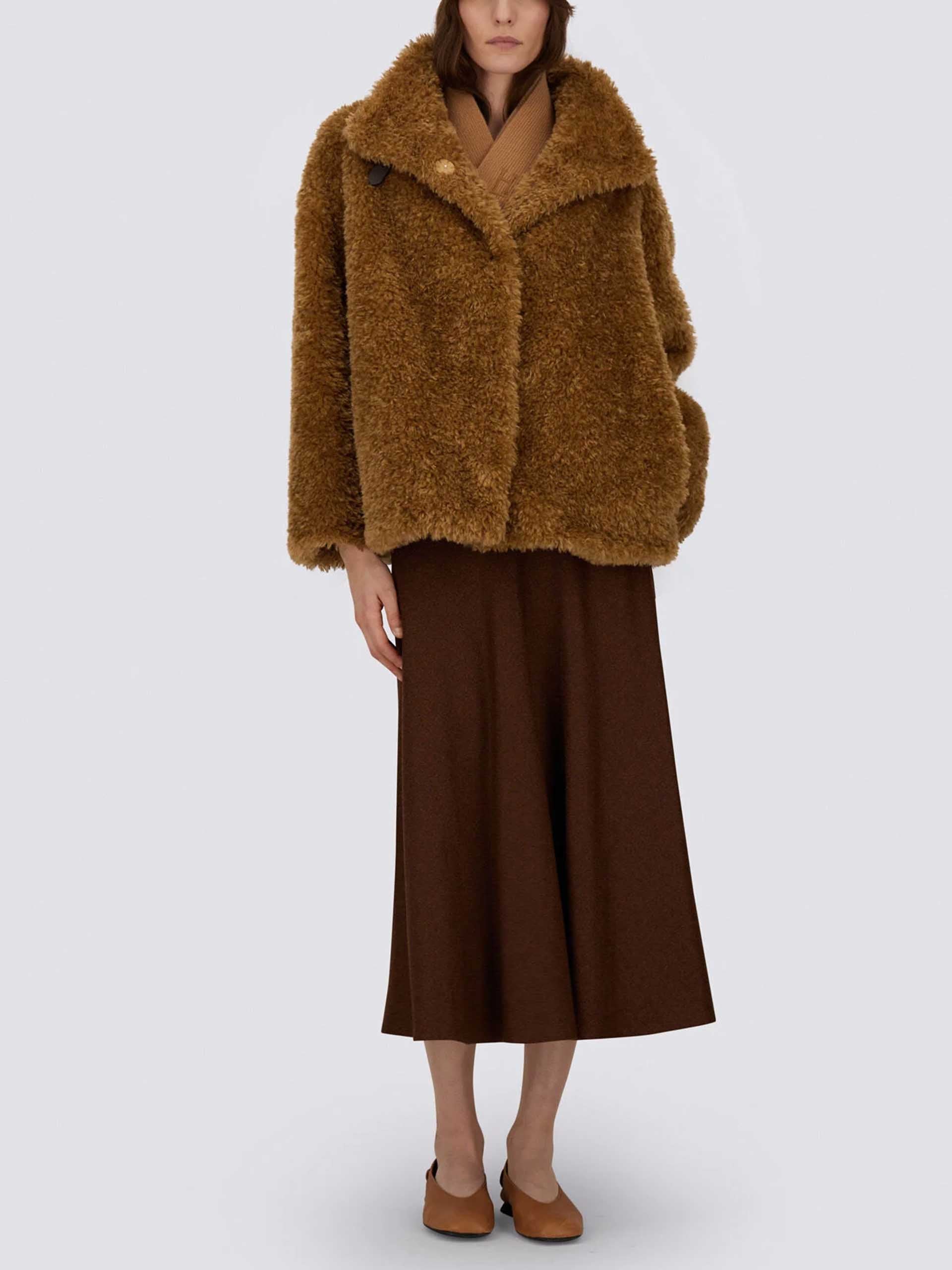 HERNO - Cape aus Faux-Shearling für Damen in Camel Beige