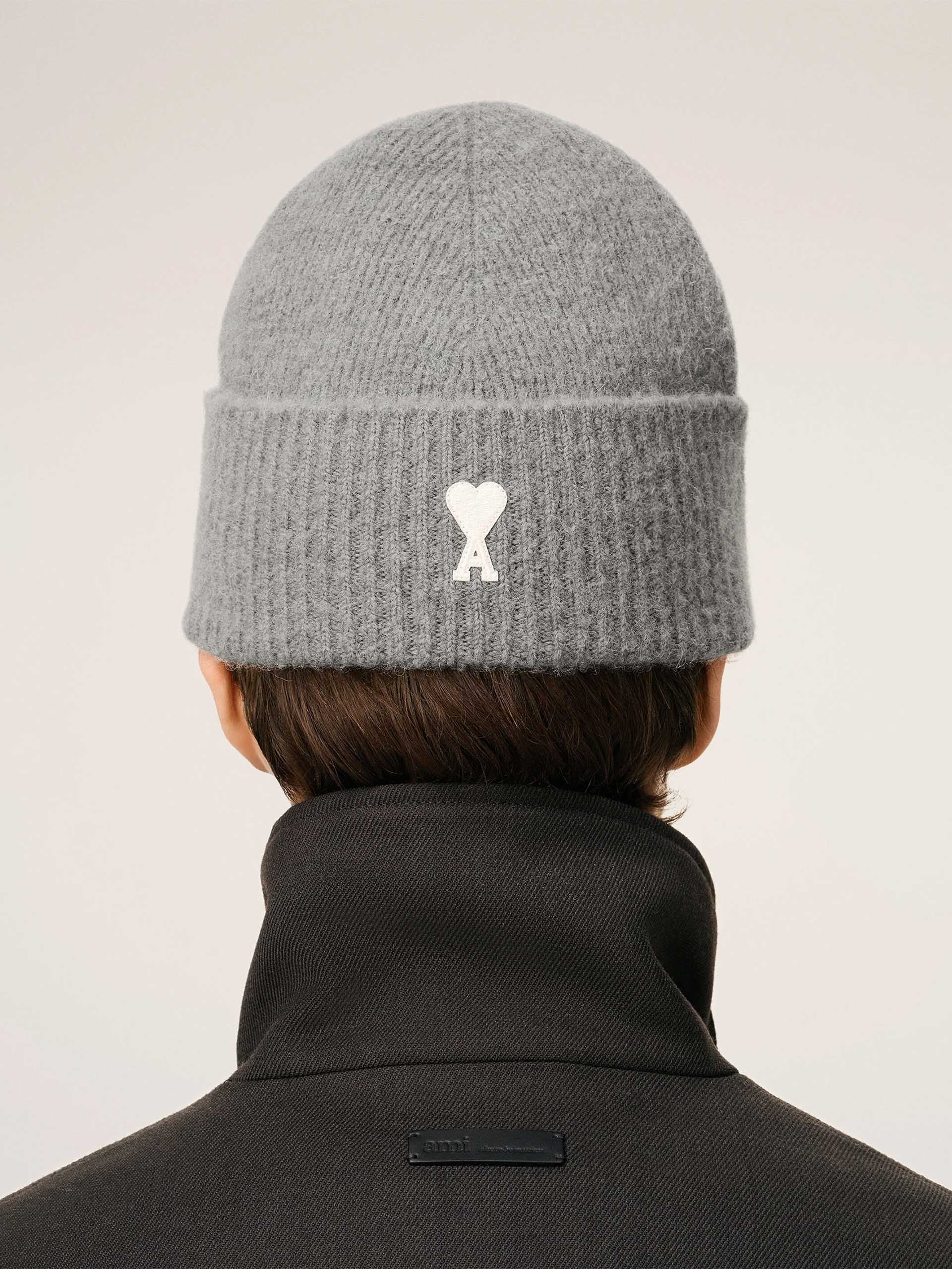 AMI PARIS - Ami De Coeur Mütze aus Alpakastrick in Grau / Off-White - Grey / Off-White