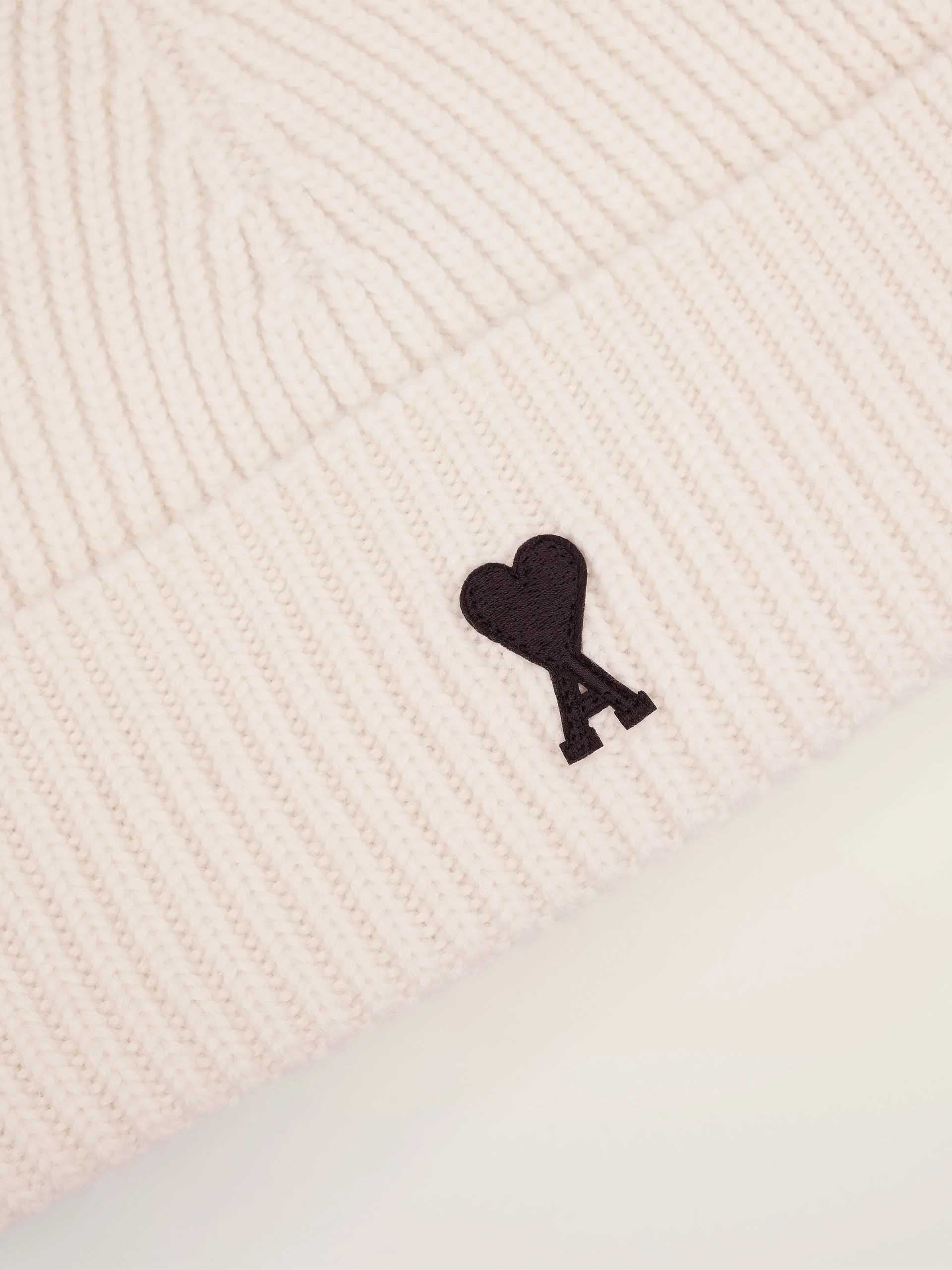 AMI PARIS - Ami De Coeur Mütze aus Merinowolle in Off-White / Schwarz - Off-White / Black