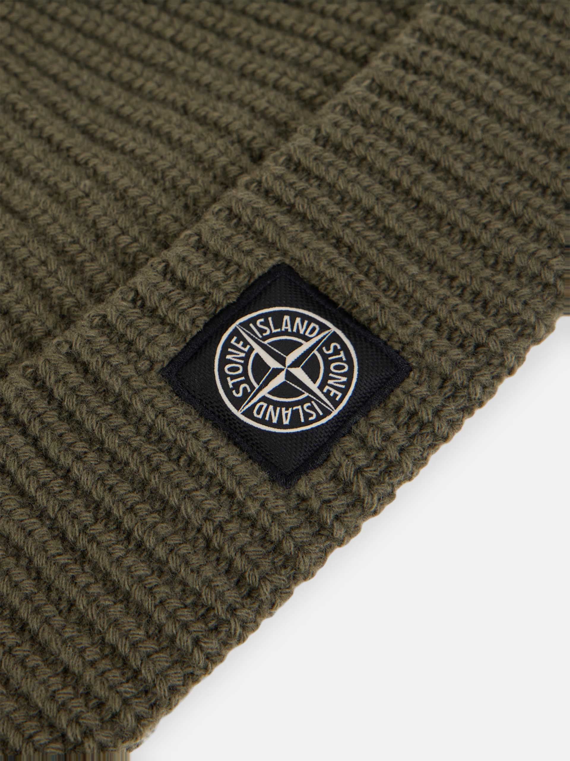 STONE ISLAND - Mütze mit Logo-Patch für Herren in Militärgrün - Military green