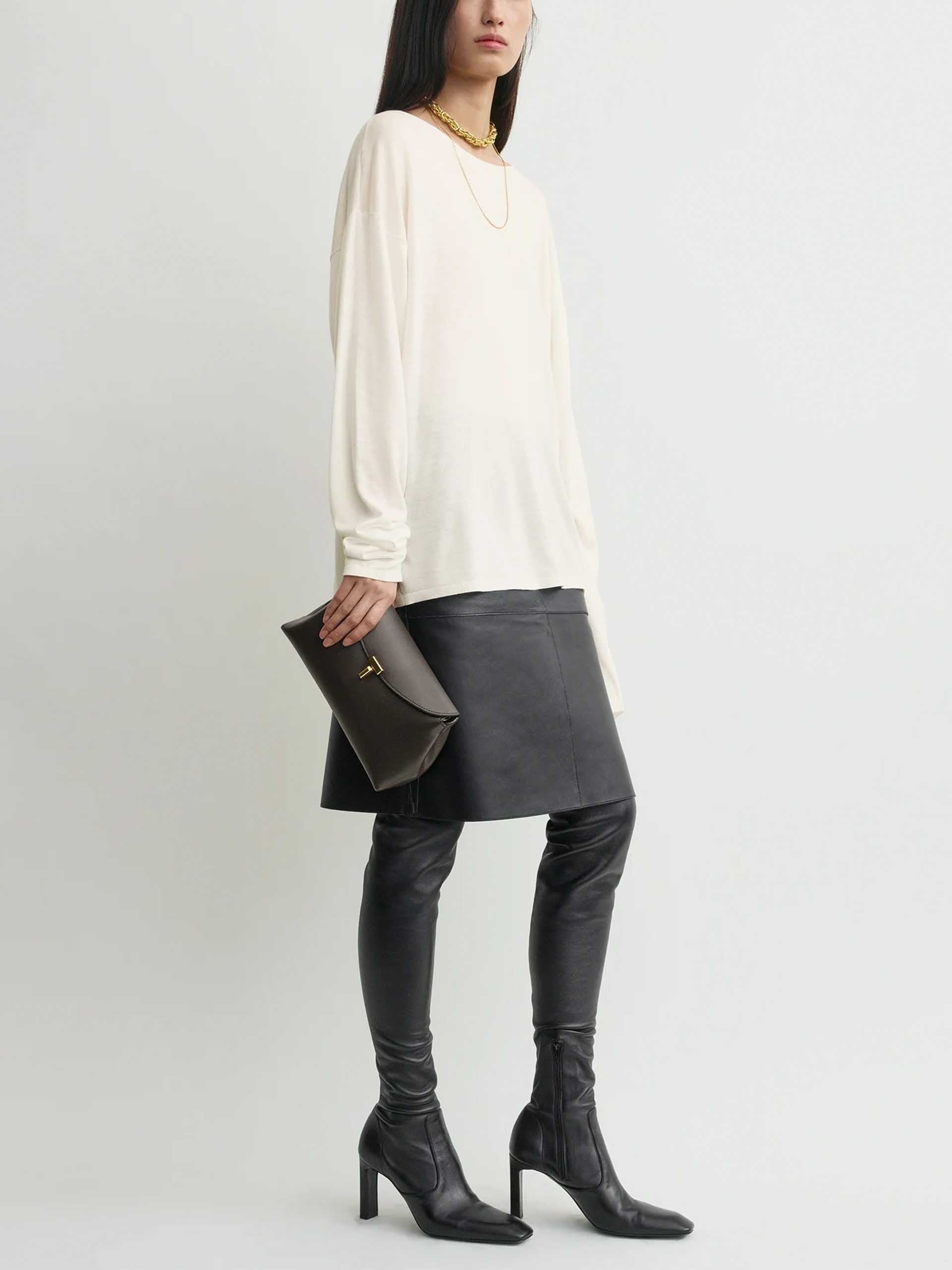 TOTEME - Clutch T-Lock aus Leder