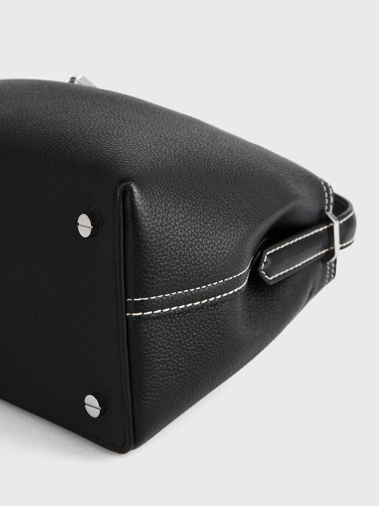 TOTEME - T-Lock Tote Bag aus genarbtem Leder