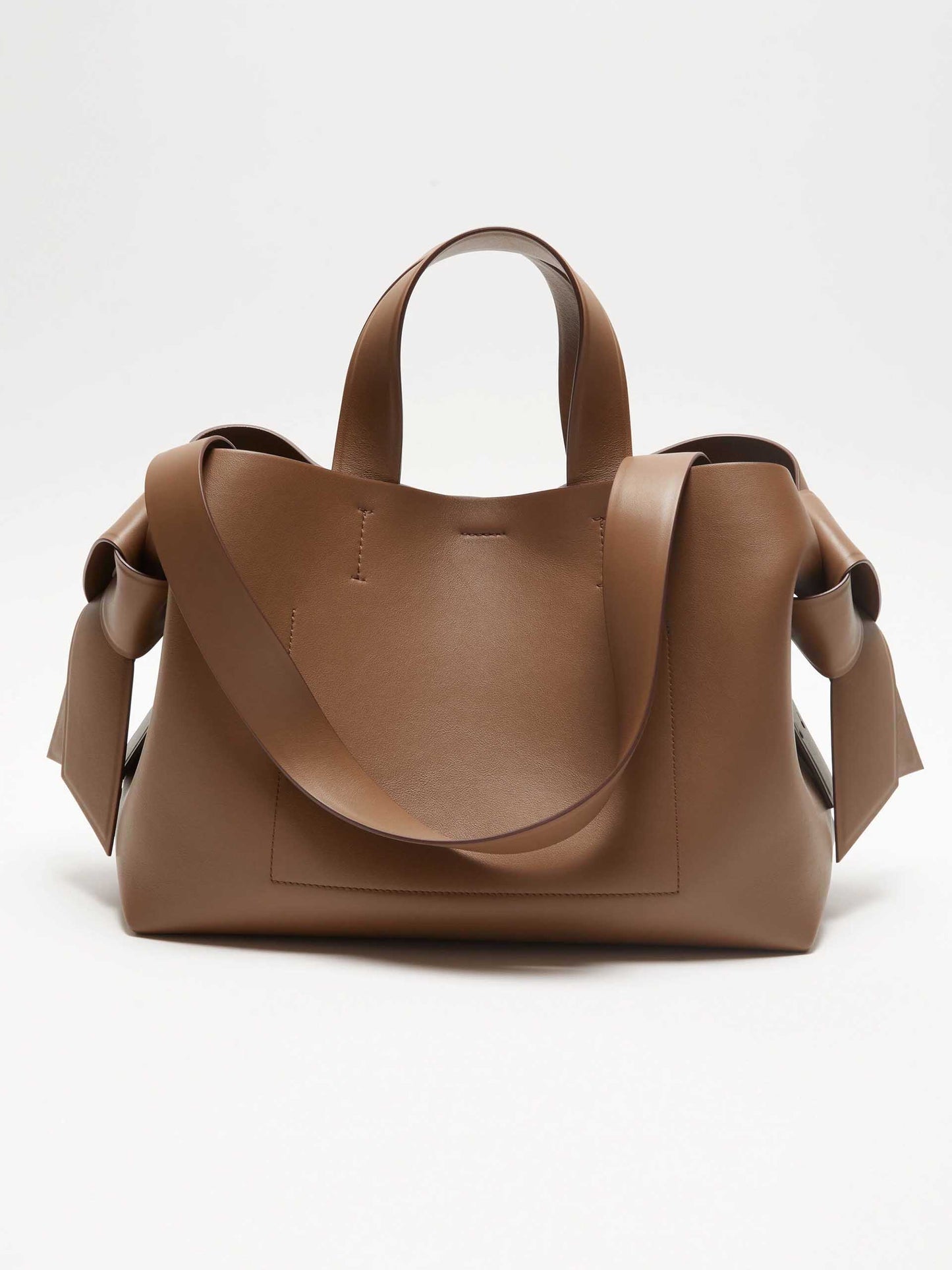 ACNE STUDIOS - Musubi Tote Bag aus Leder in Camel Braun - Camel brown
