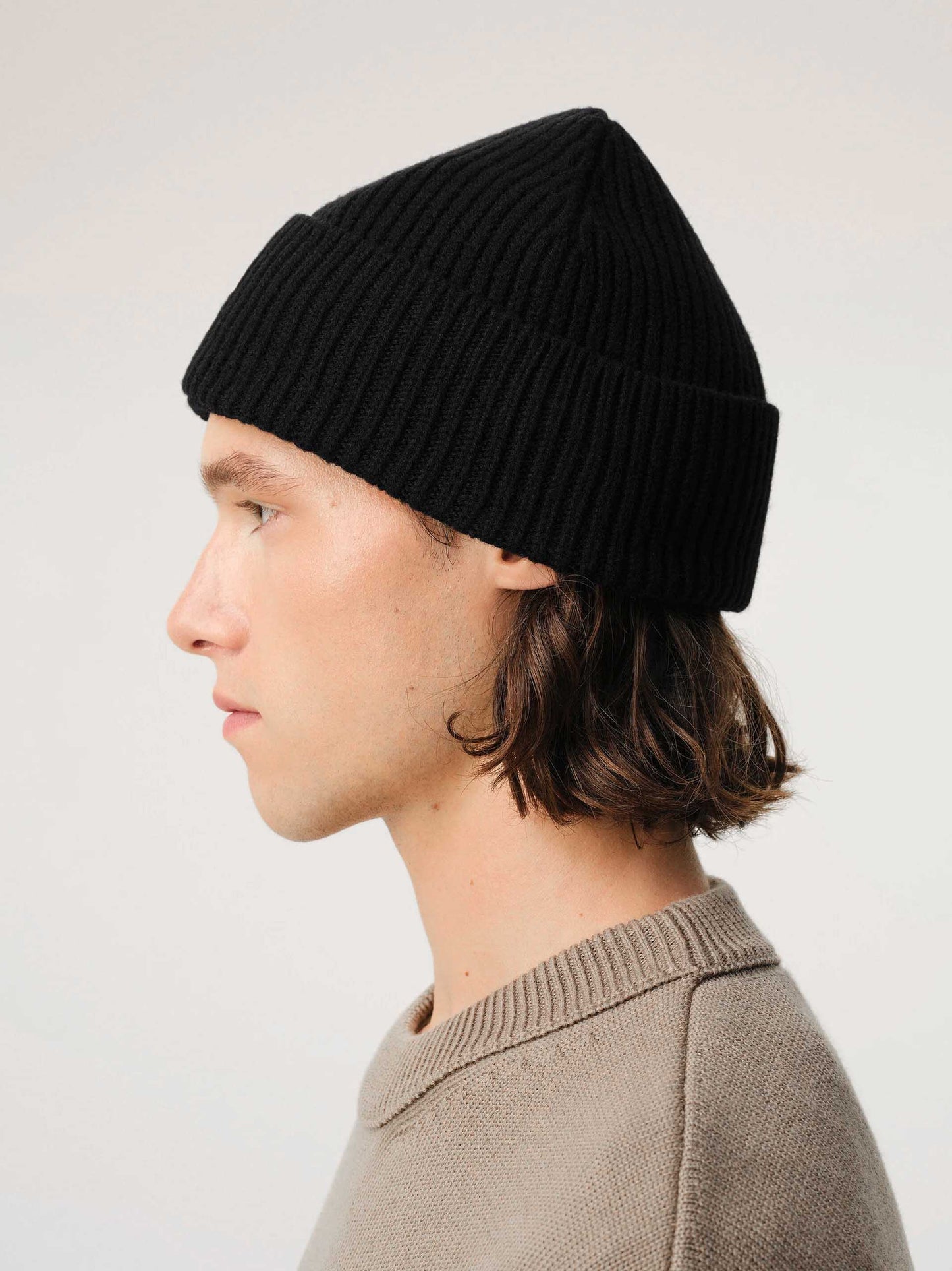 AMI PARIS - Ami De Coeur Mütze aus Merinowolle in Schwarz / Rot - Black / Red