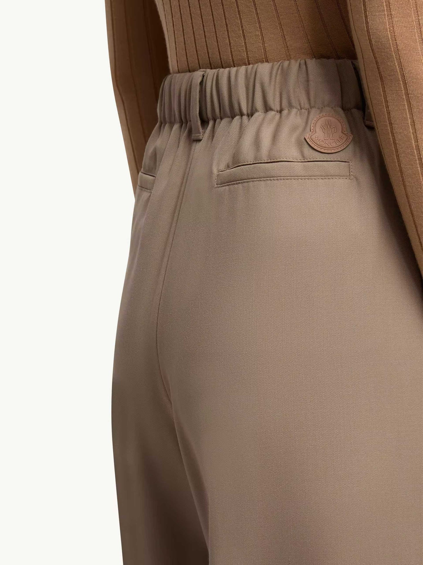 MONCLER - Hose aus Wollgabardine für Damen