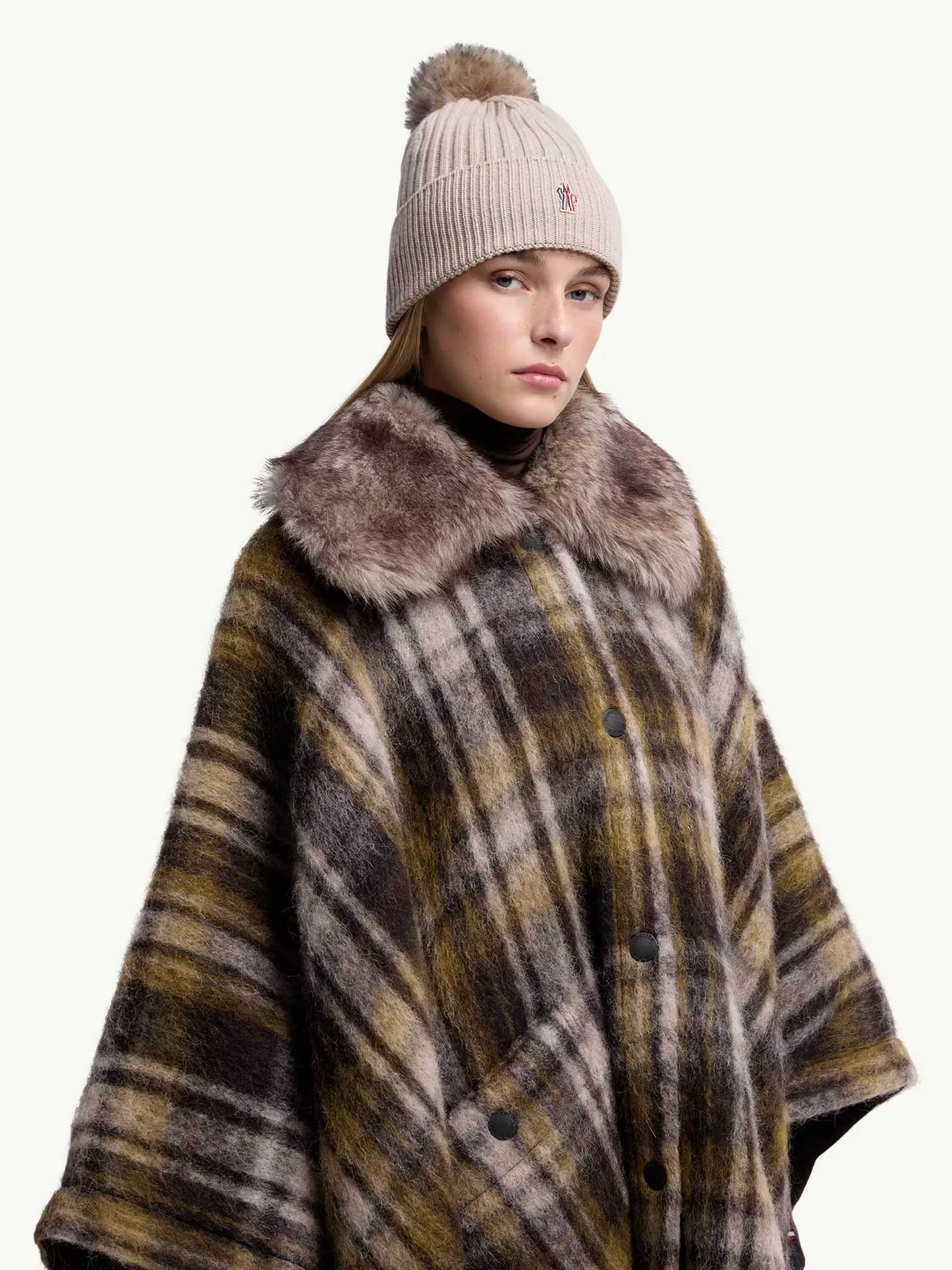 MONCLER GRENOBLE - Mütze aus Kaschmir mit Shearling