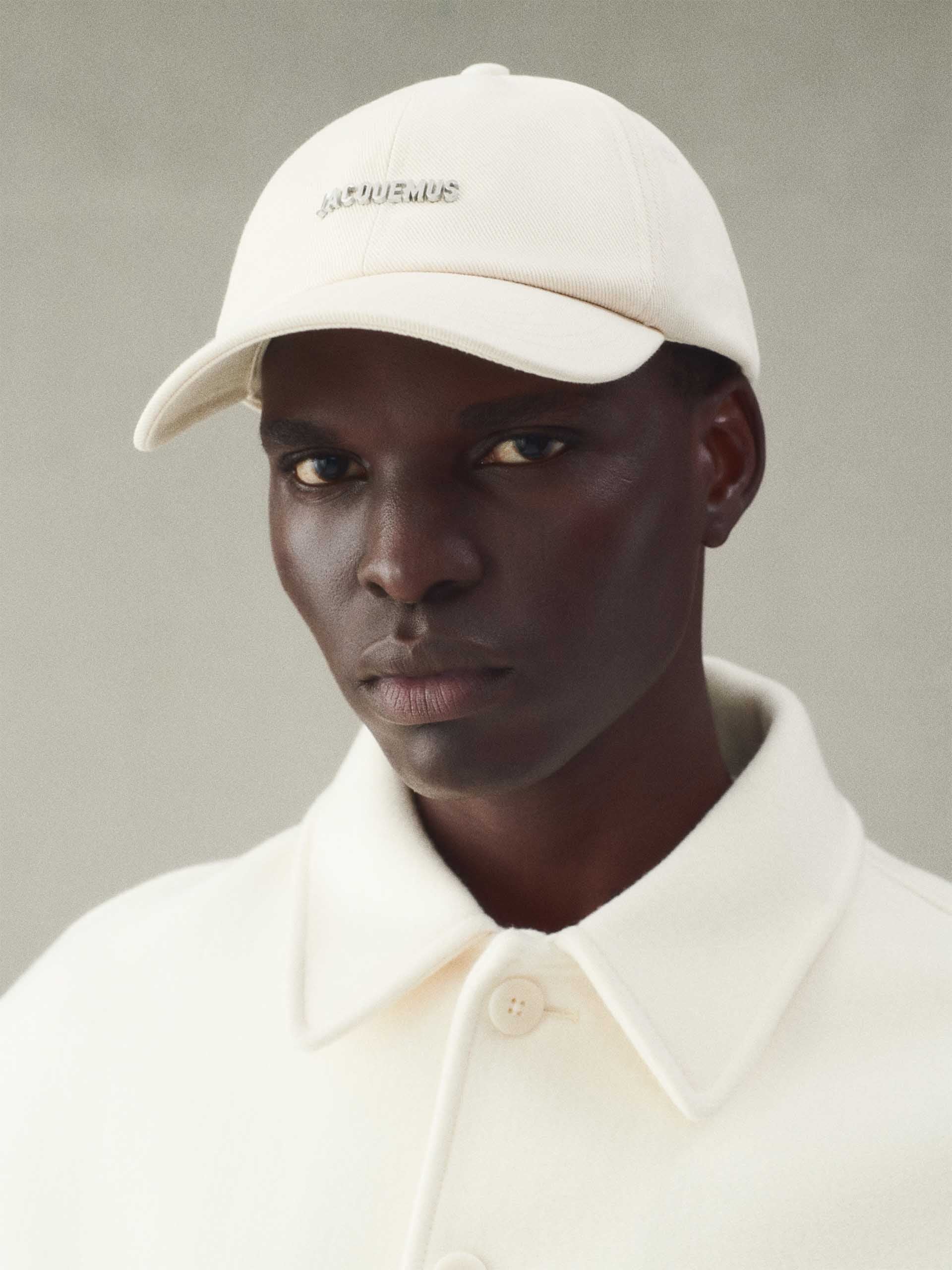 JACQUEMUS - Baseballkappe Gadjo mit Logo in Off-White