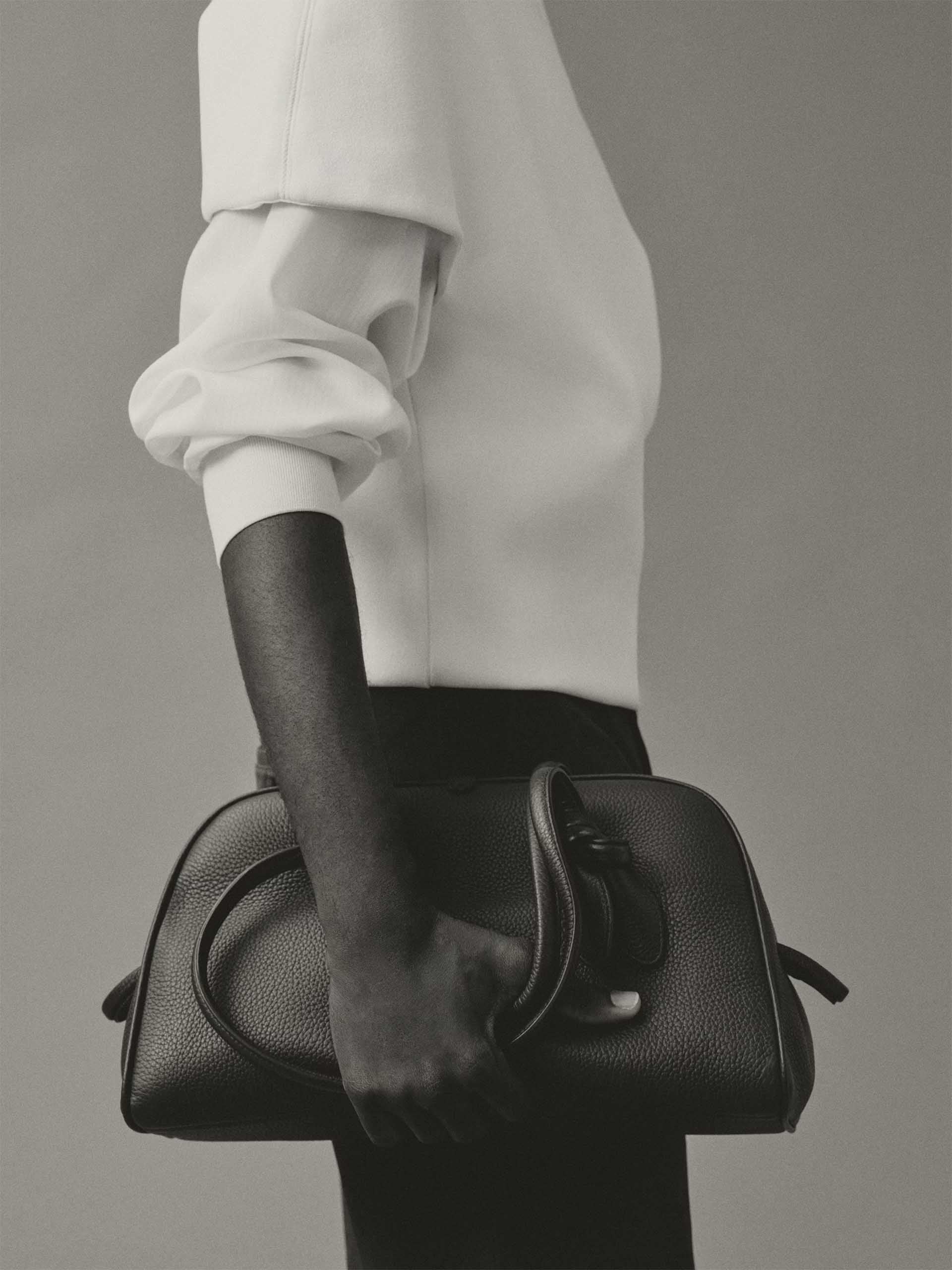 JACQUEMUS - Tote Bag Turismo Medium aus Leder in Dunkelbraun - Dark brown