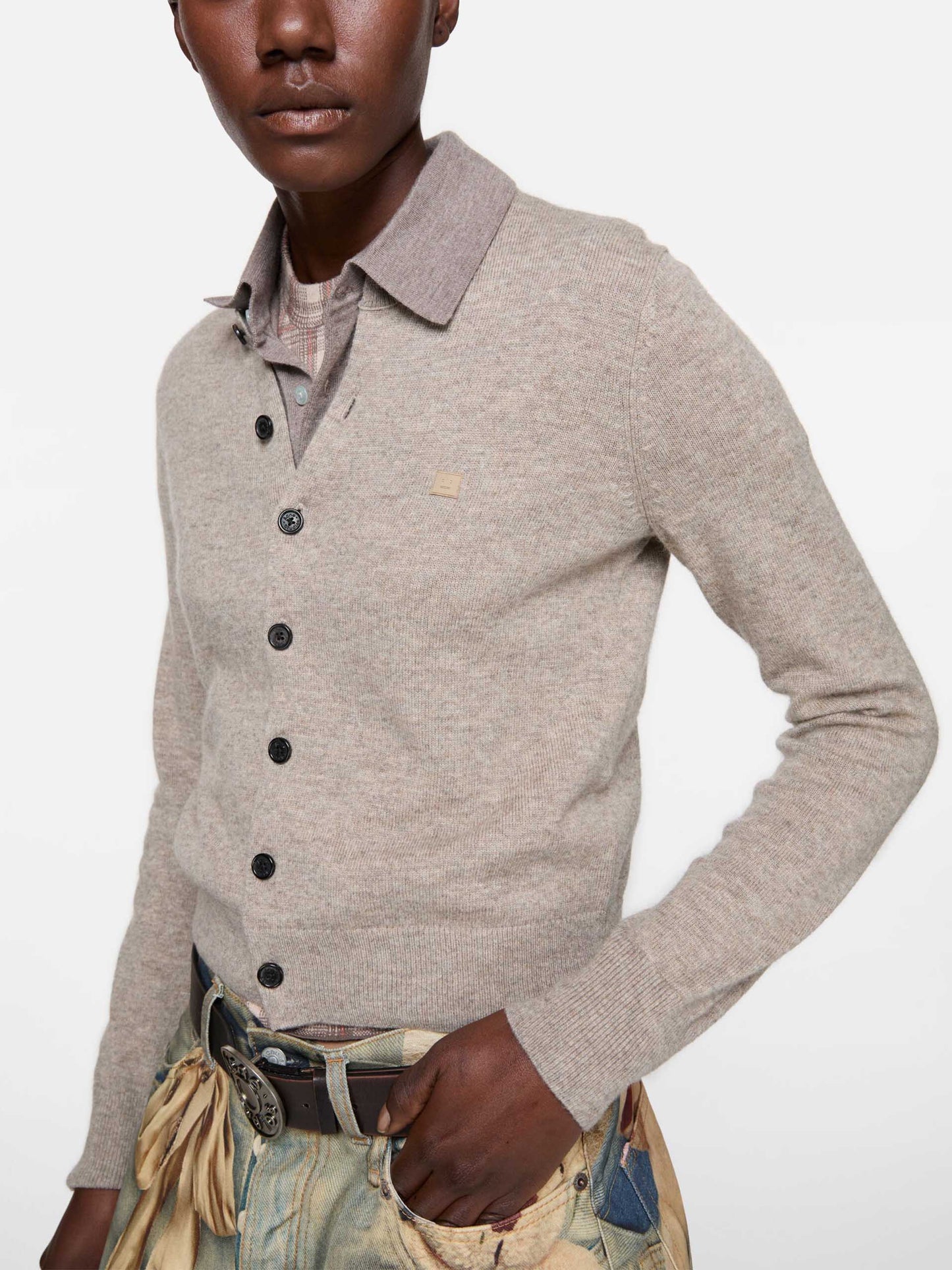 ACNE STUDIOS - Cardigan mit Face Logo für Damen in Beige