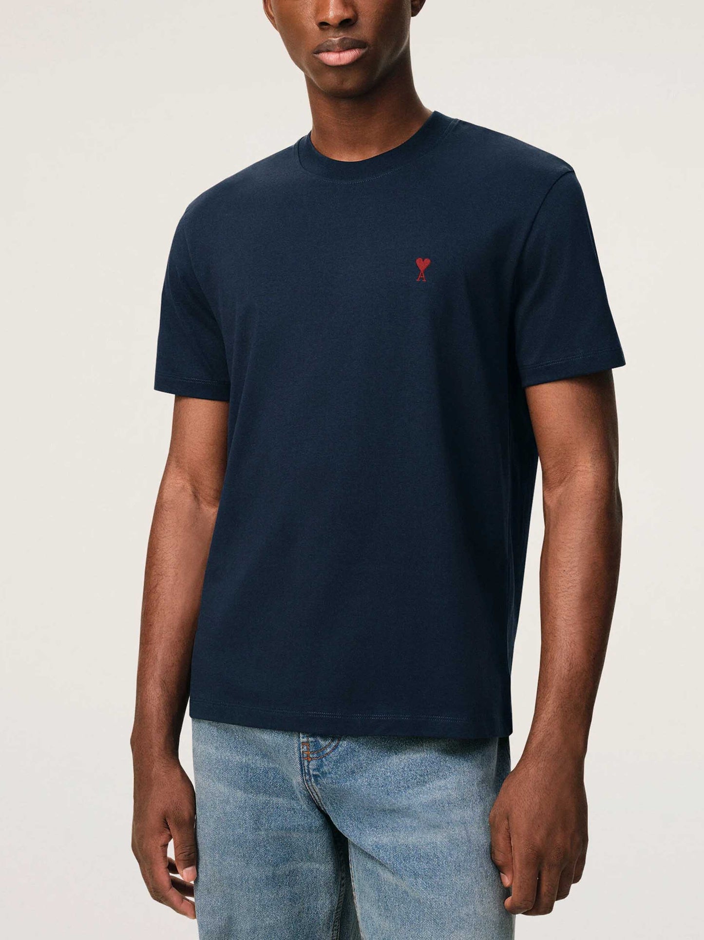 AMI PARIS - Basic T-Shirt mit rotem Ami De Coeur Logo Dunkelblau - Dark blue