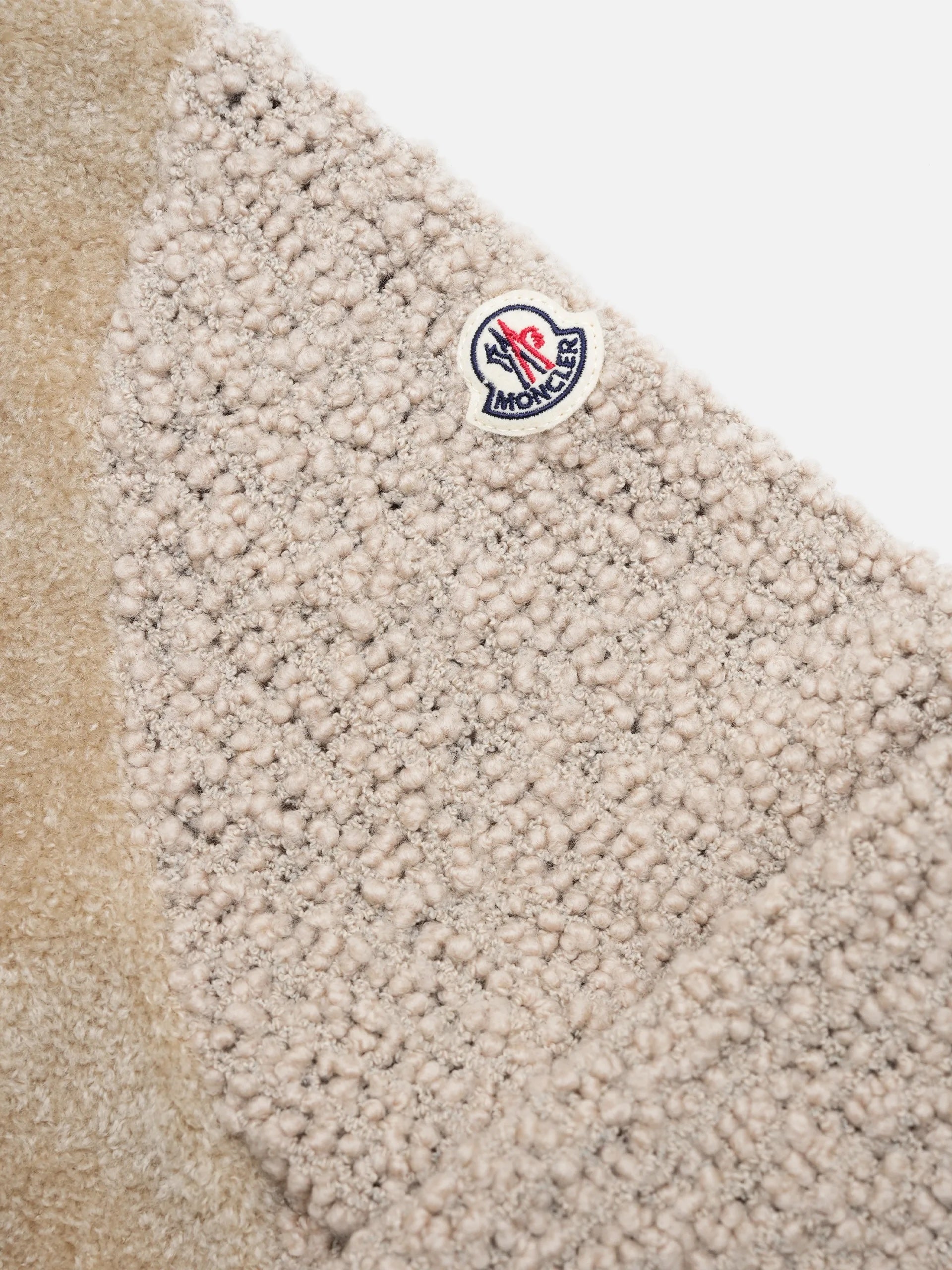 MONCLER - Cardigan aus Bouclé und Teddy für Damen in Creme Beige