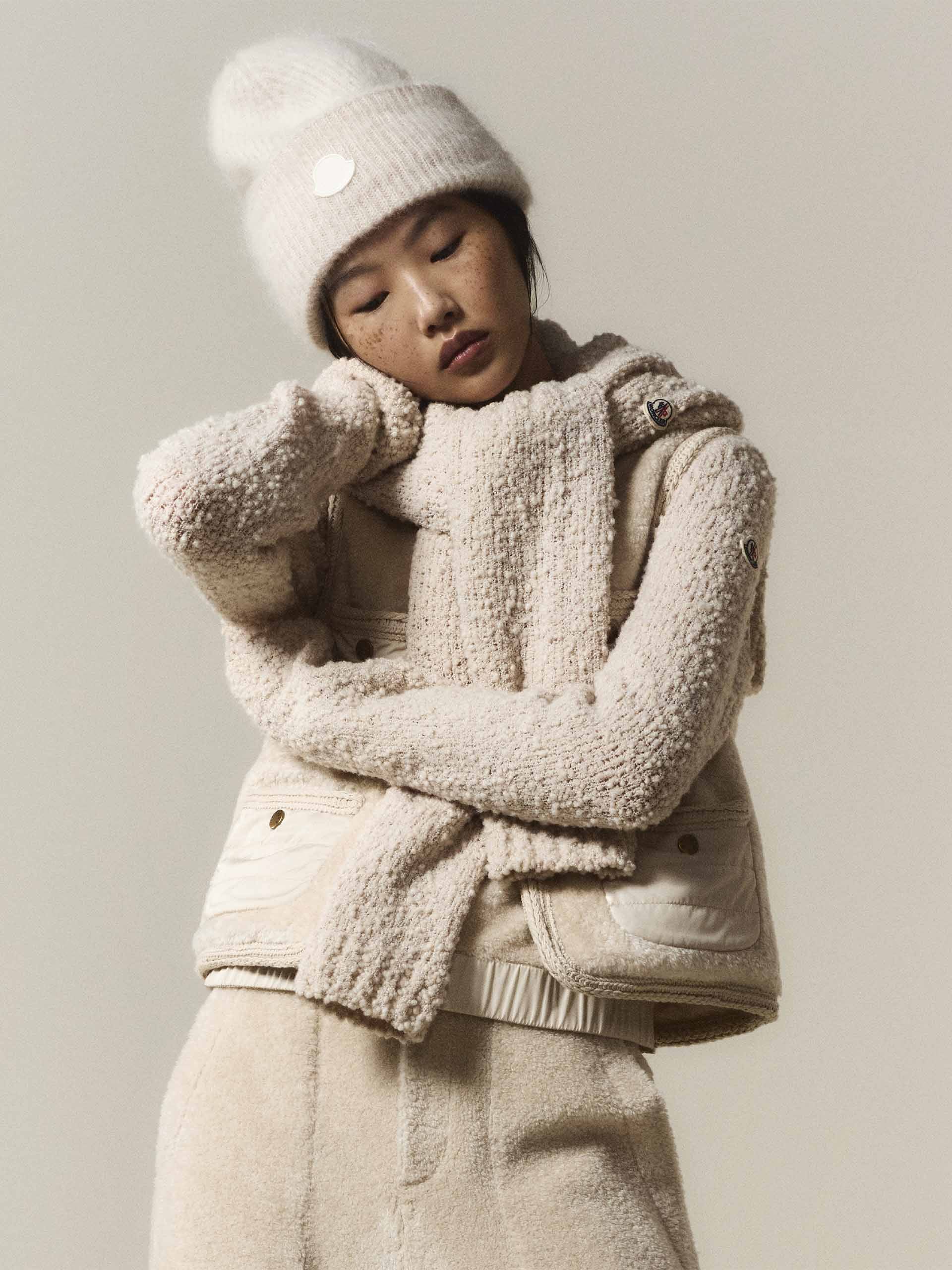 MONCLER - Cardigan aus Bouclé und Teddy für Damen in Creme Beige