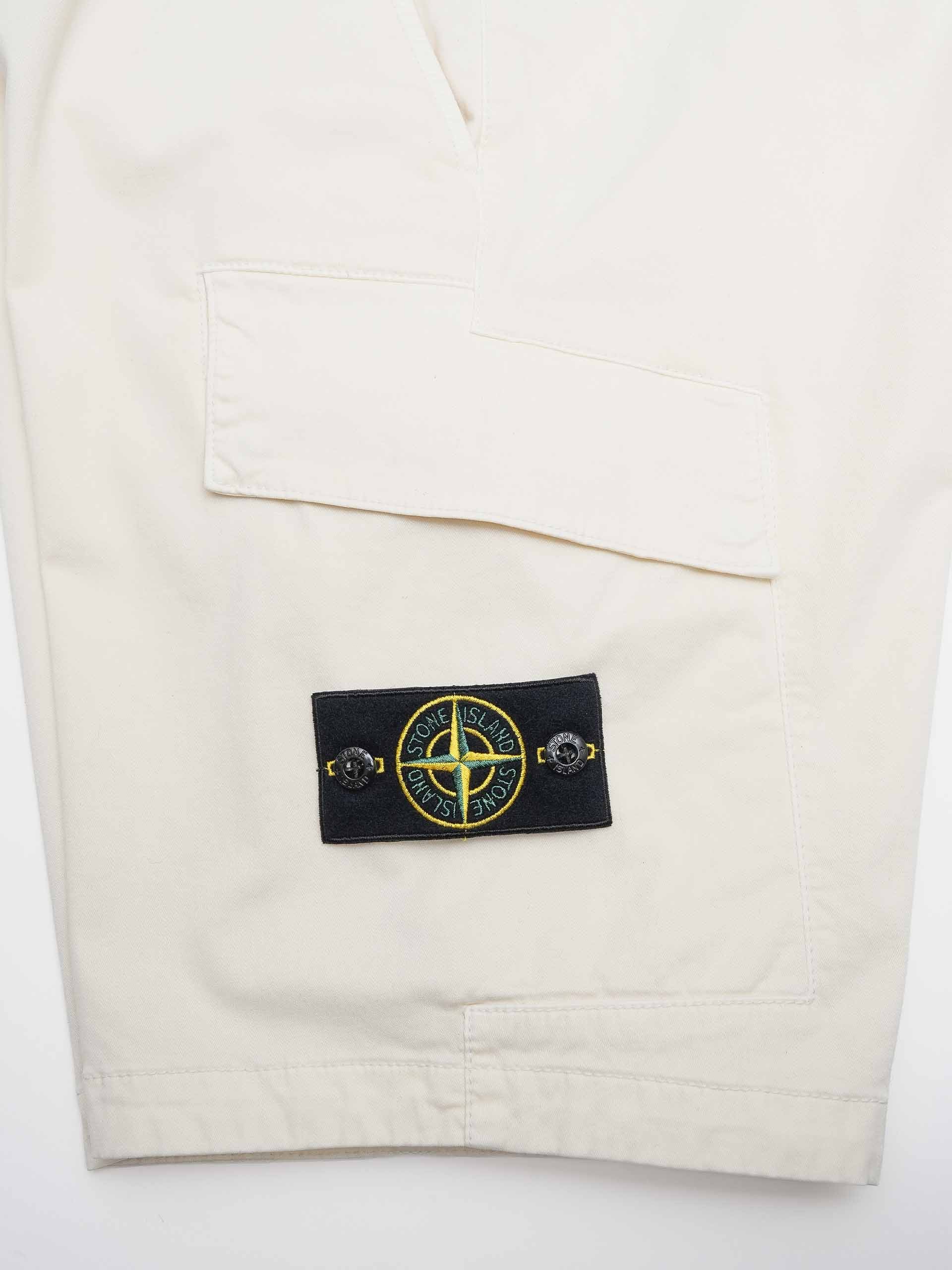 STONE ISLAND - Cargoshorts mit Logo-Patch für Herren