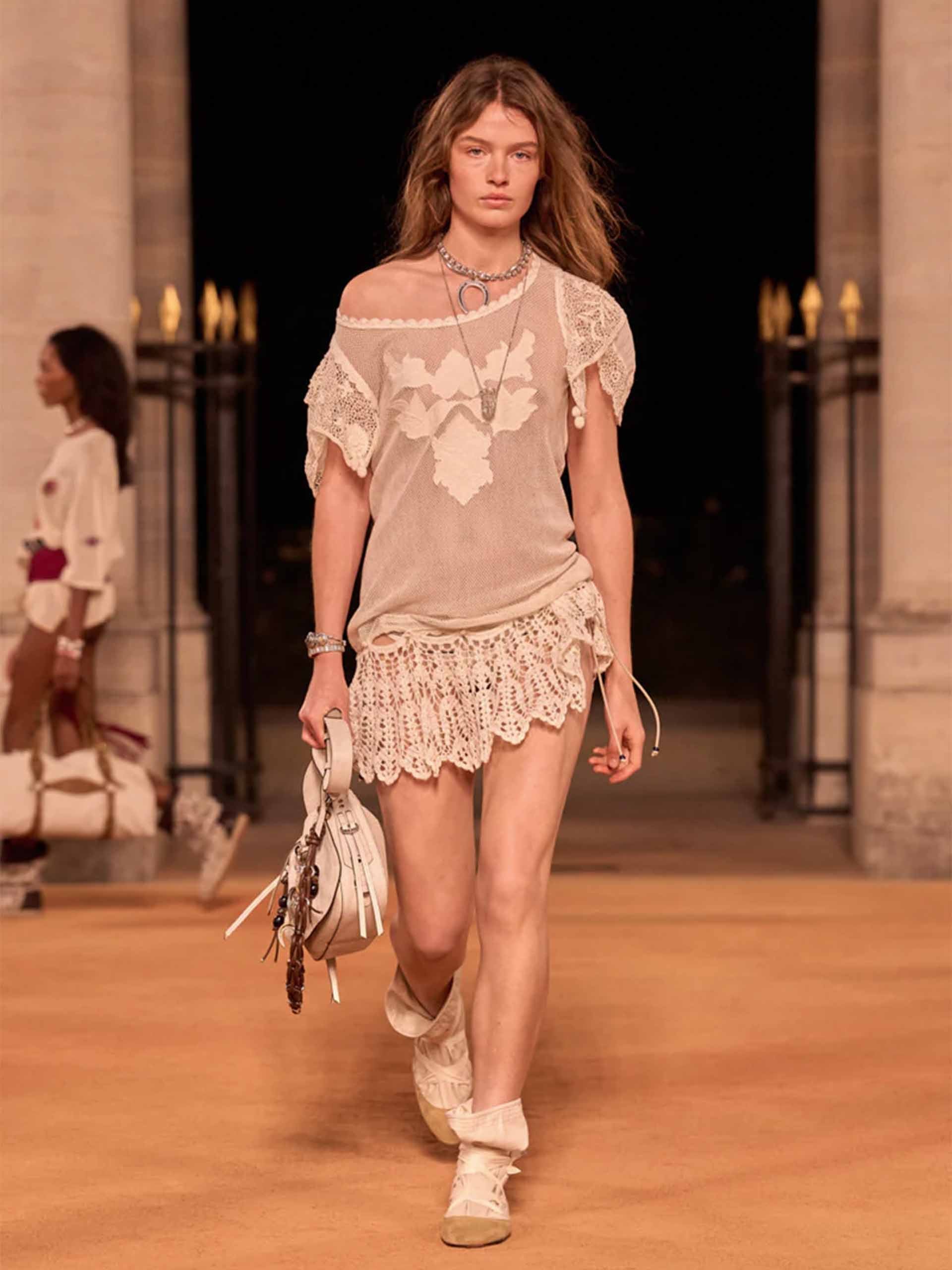 ISABEL MARANT - Schultertasche Bolton Shoulder Bag aus Leder in Off White - Chalk