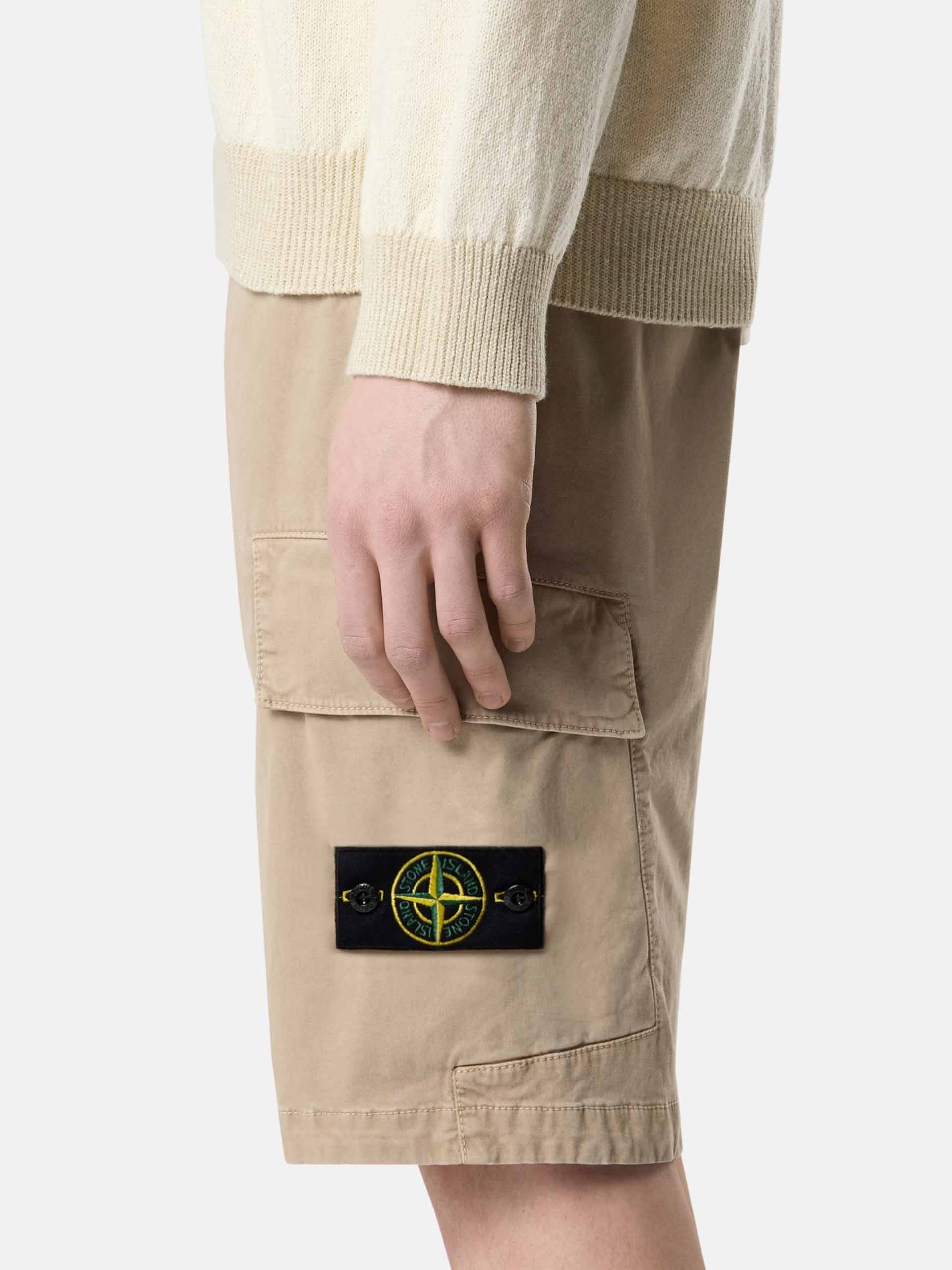 STONE ISLAND - Cargoshorts mit Logo-Patch für Herren in Sand Beige