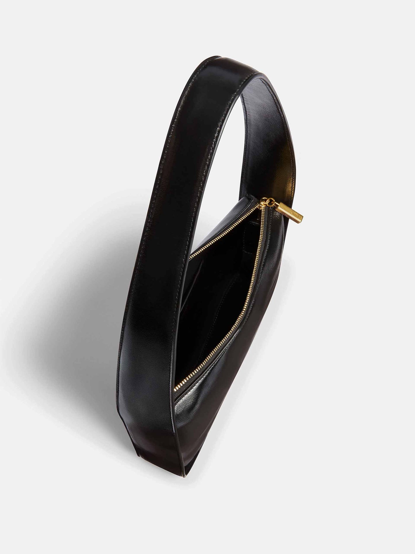 KHAITE - Schultertasche Lori Squared aus Leder Schwarz - Black