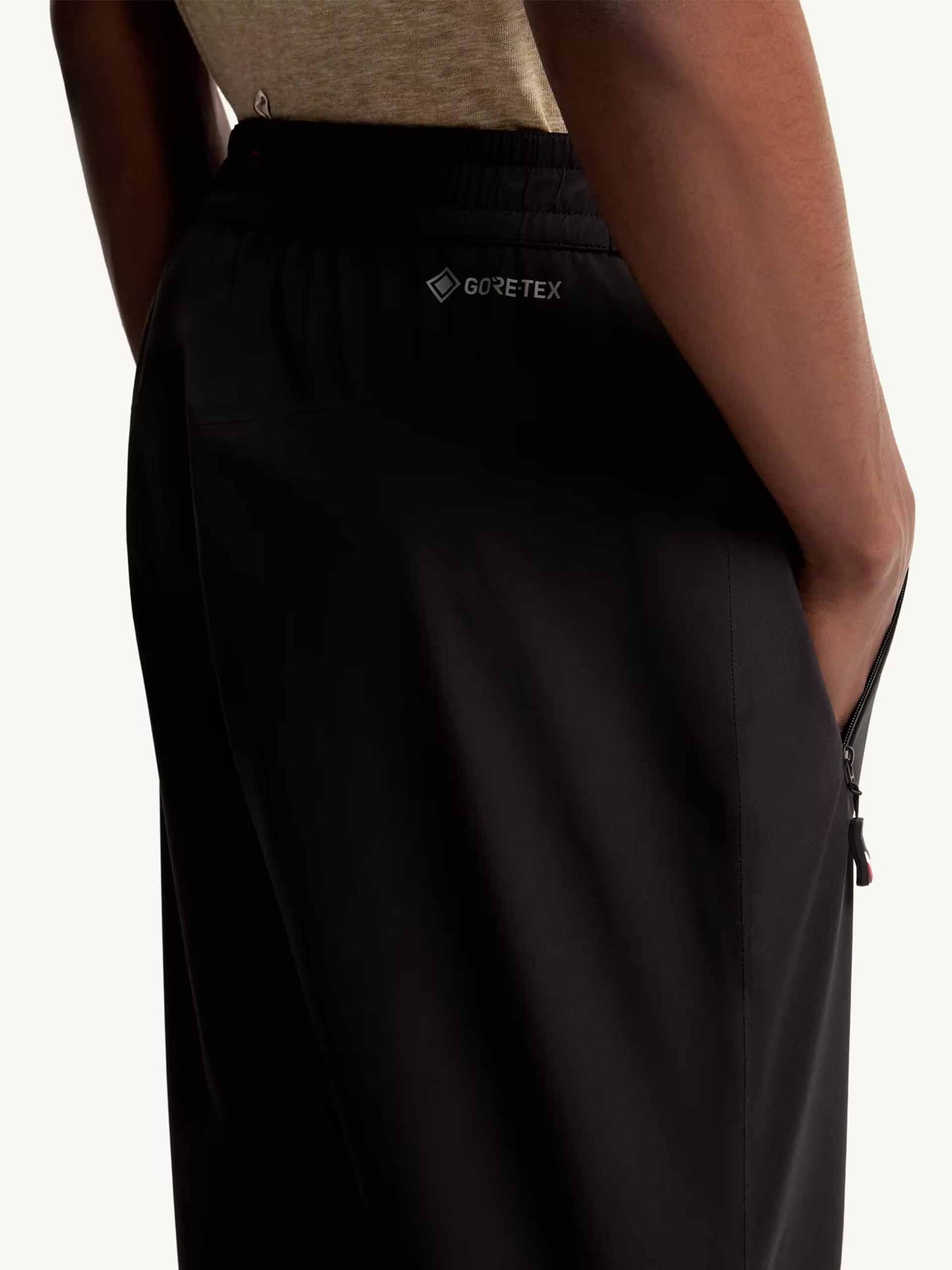 Pants in GORE-TEX for men