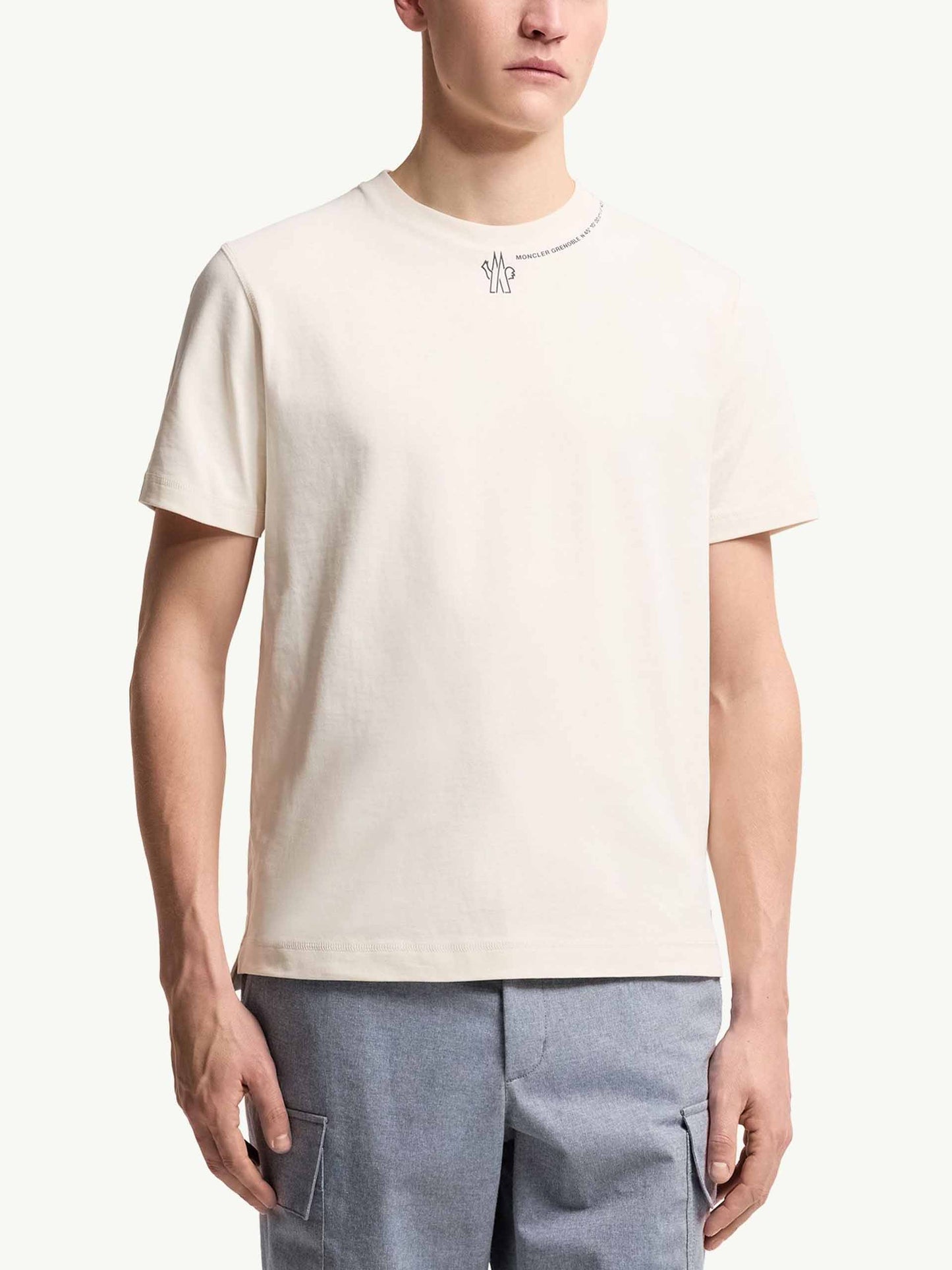 MONCLER GRENOBLE - T-Shirt aus Baumwolle mit Logo für Herren Off-White