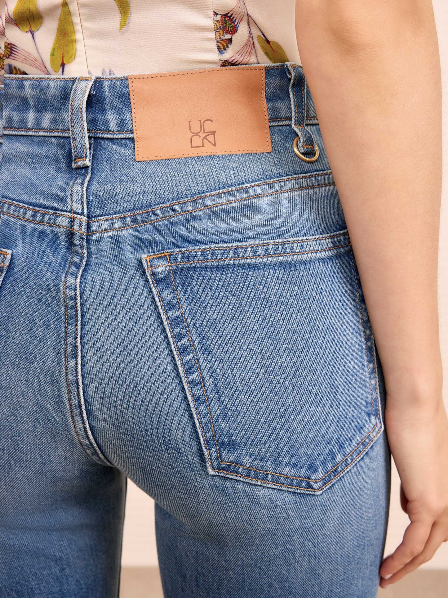 ULLA JOHNSON - High-Rise Kick-Flare Jeans Lou für Damen