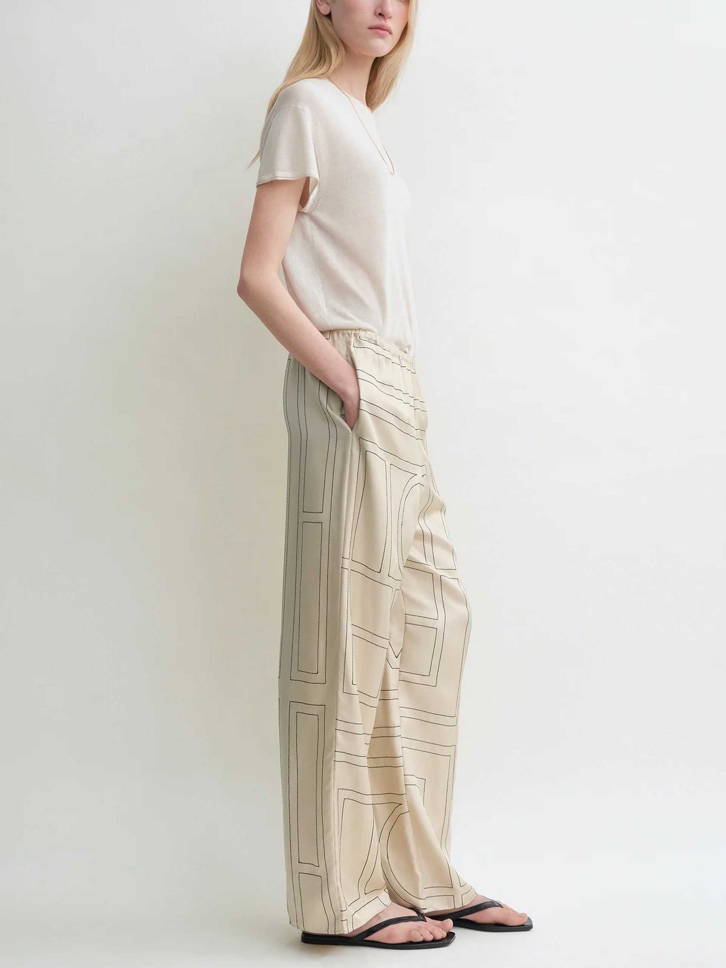 TOTEME - PJ-Hose mit Monogramm für Damen