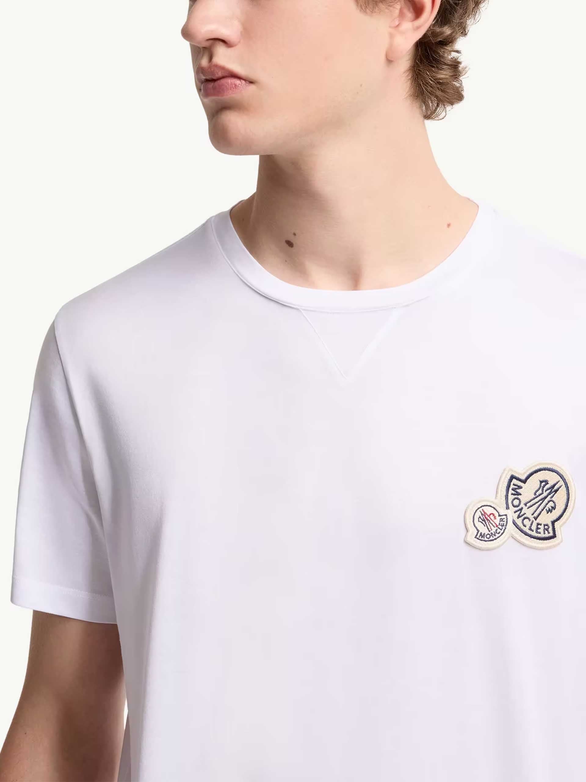 MONCLER - T-Shirt mit doppeltem Logo für Herren