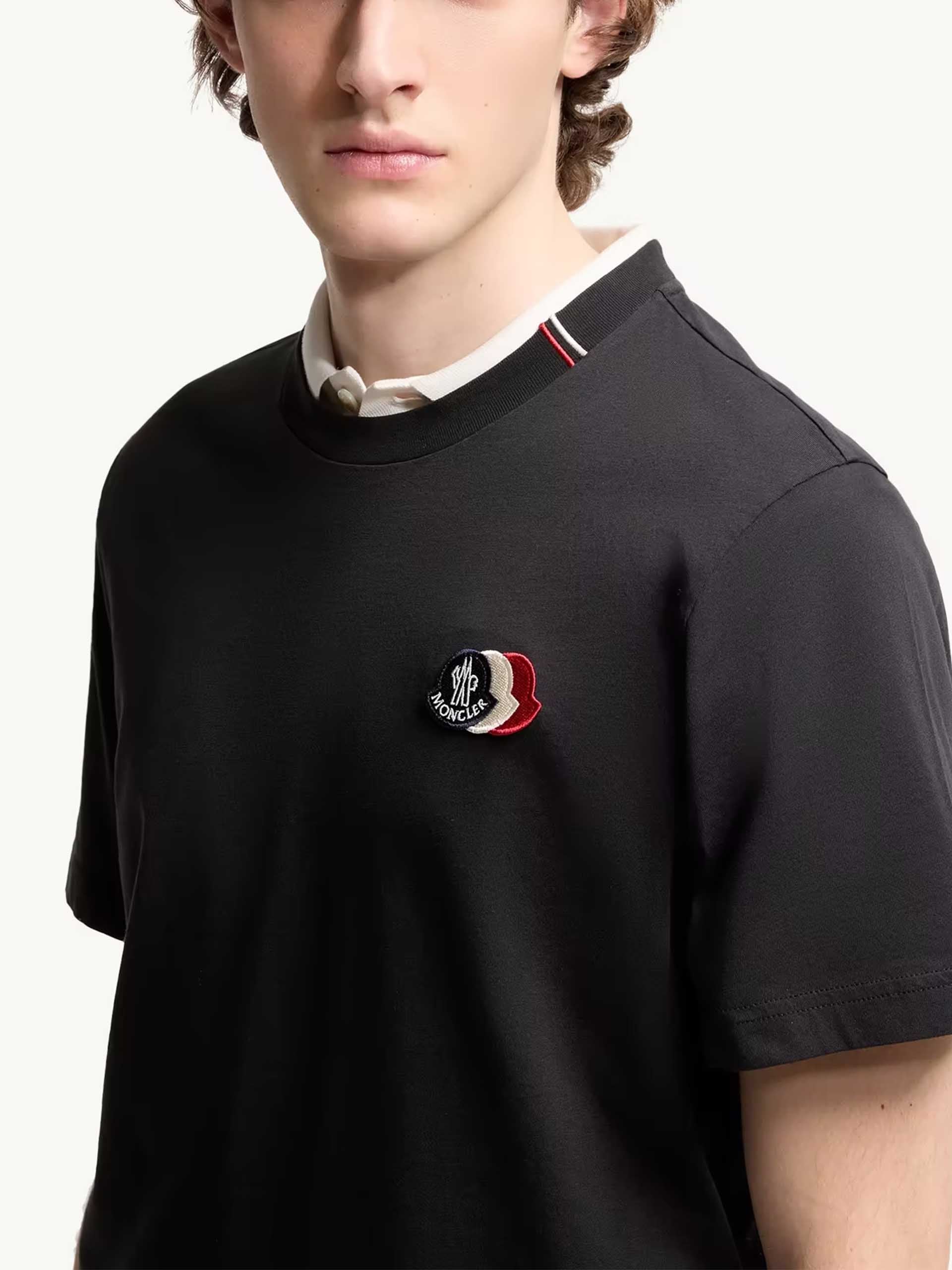 MONCLER - T-shirt with tricolor logo for men – NEW TAKE FIVE