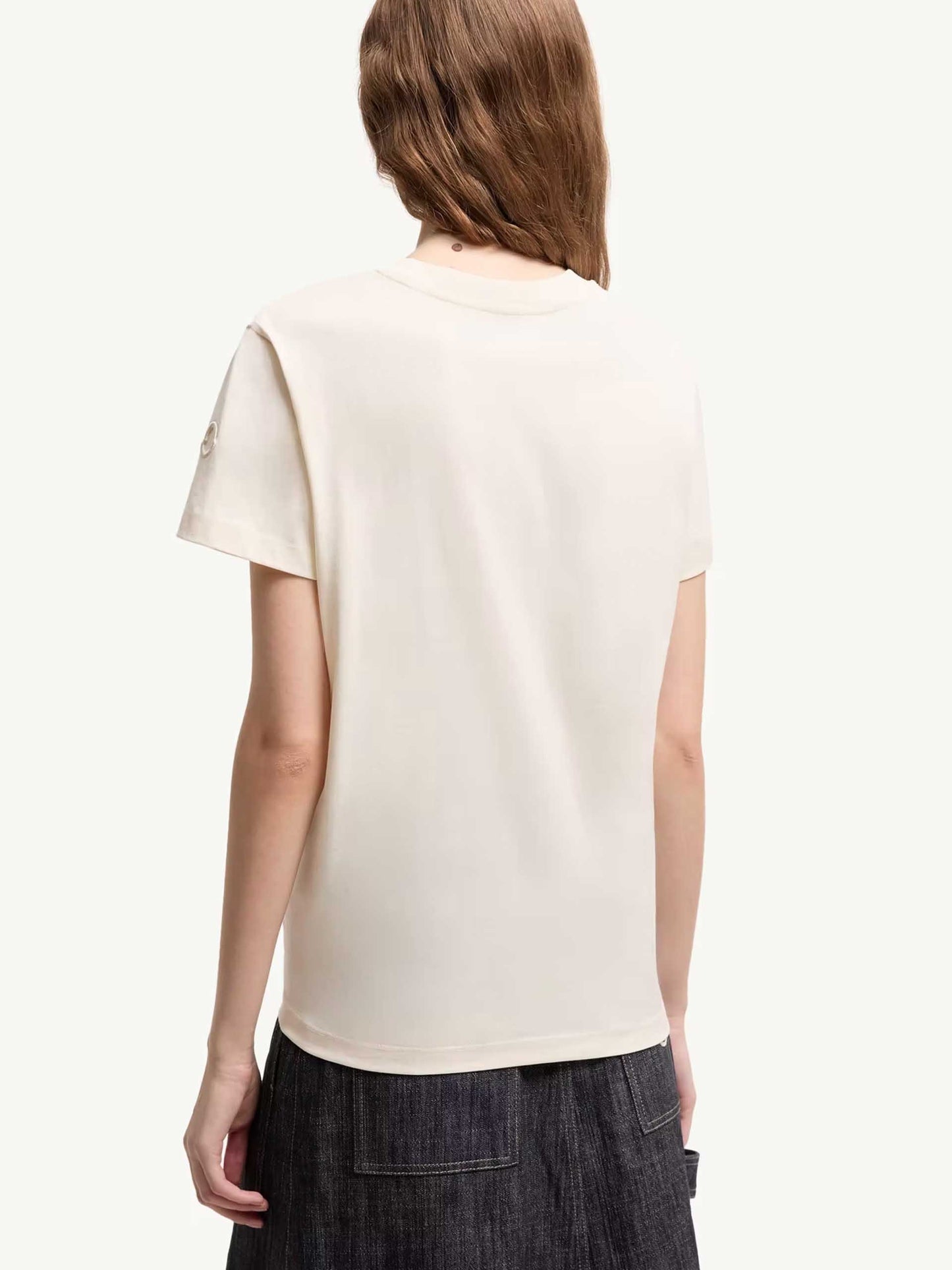 MONCLER - T-Shirt mit Logo-Stickerei für Damen Cremeweiß - Cream white