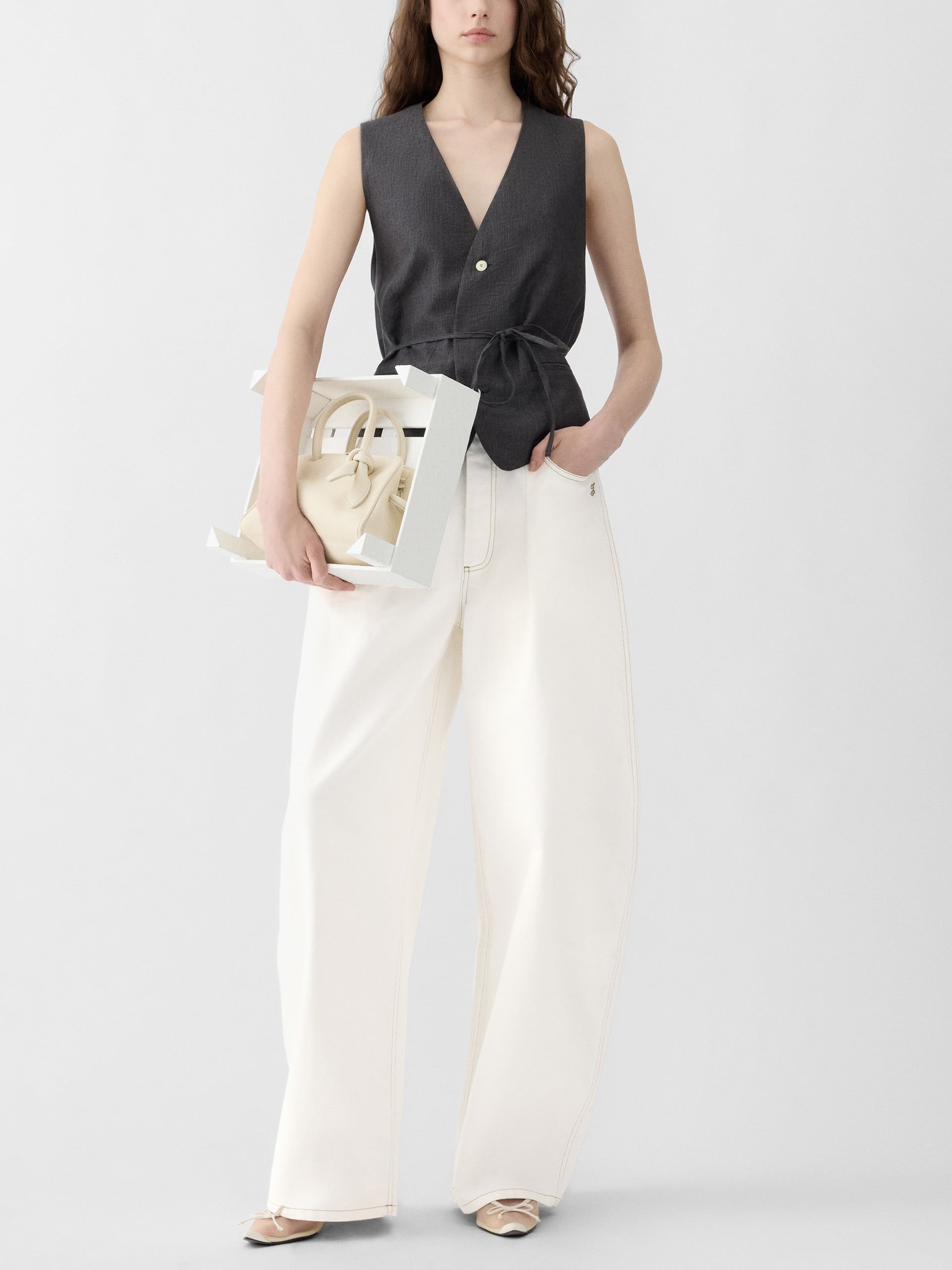 JACQUEMUS - High-Rise Barrel-Jeans Ovalo für Damen