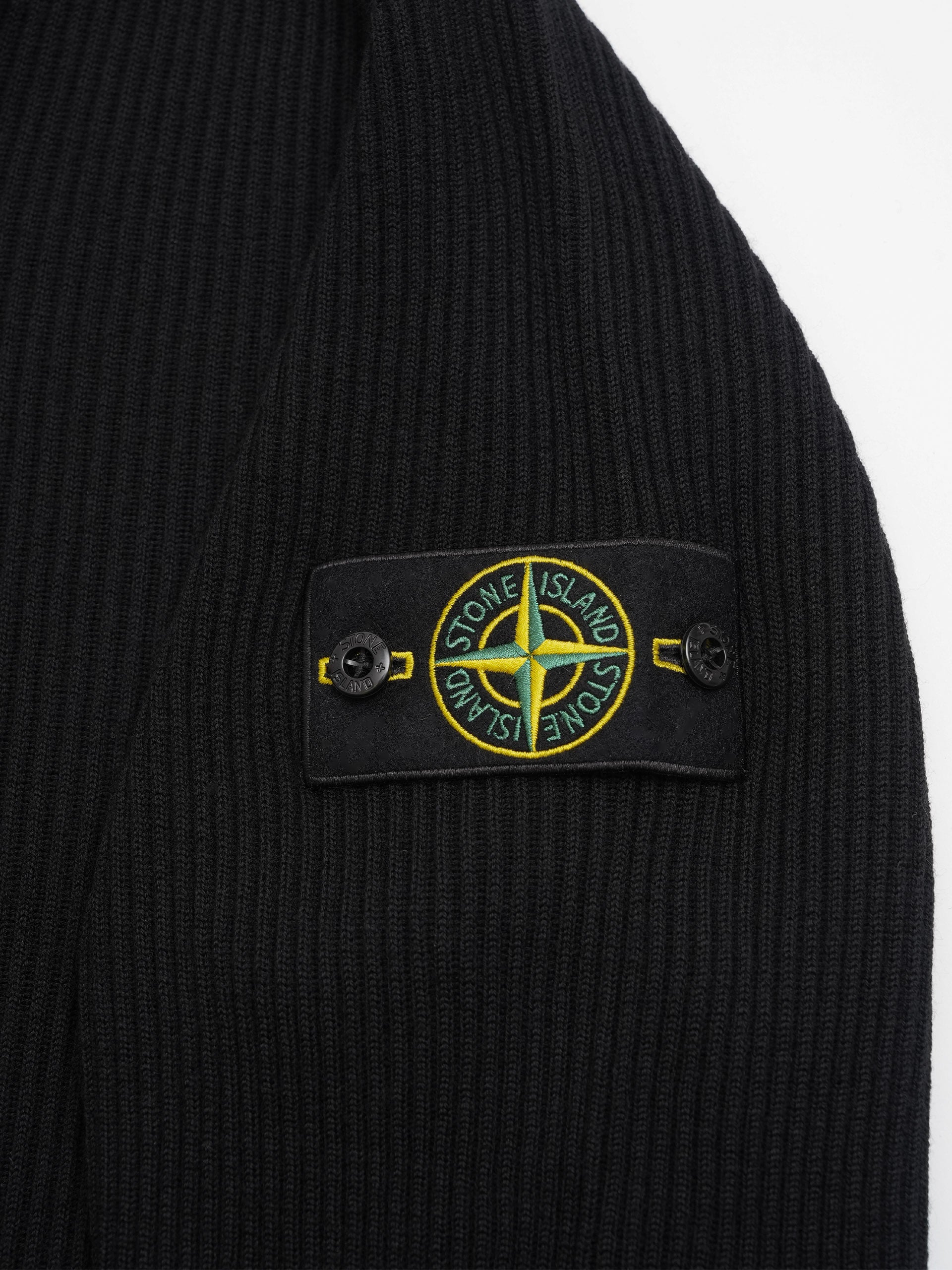 Stone Island – Gerippte Strickjacke mit Logo-Patch für Herren Schwarz - Black