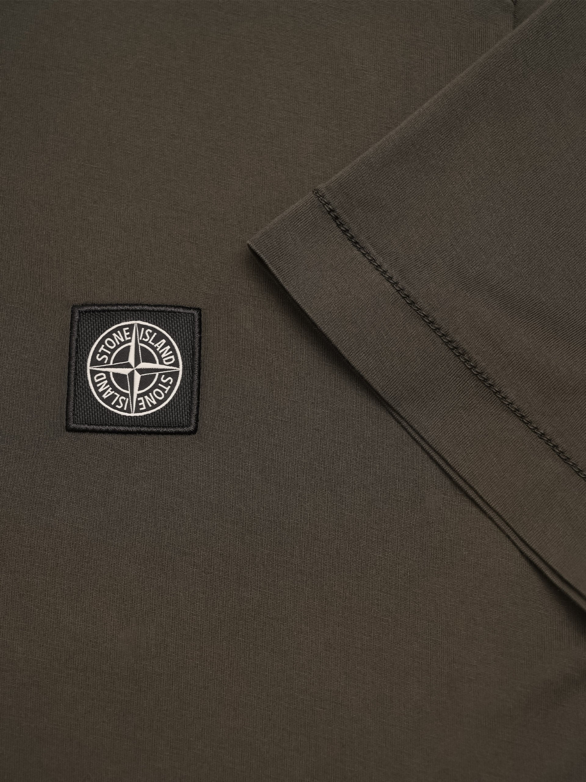 STONE ISLAND - Basic-T-Shirt mit Kompass-Patch für Herren