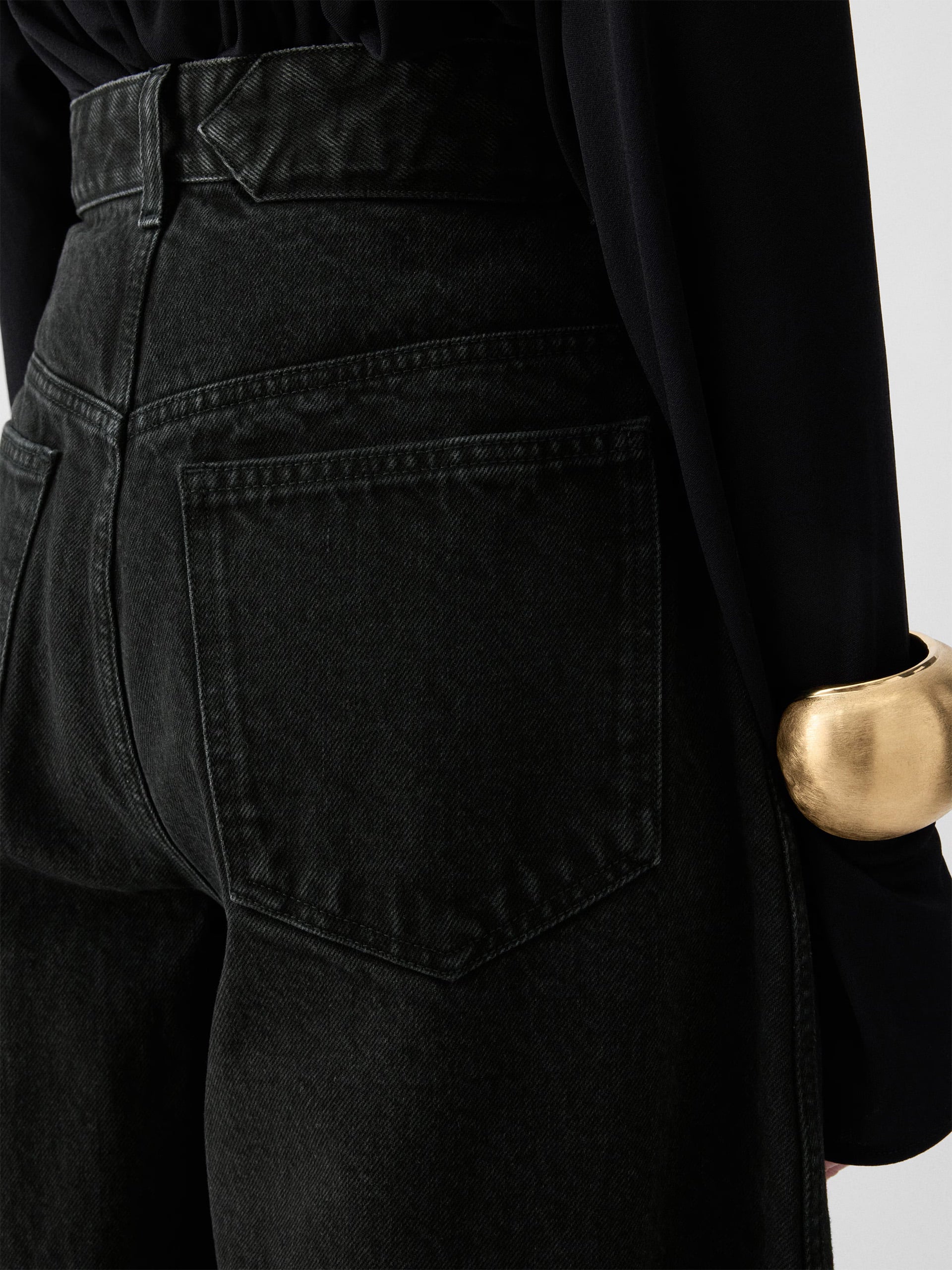 JACQUEMUS - High-Rise Barrel-Jeans Ovalo für Damen