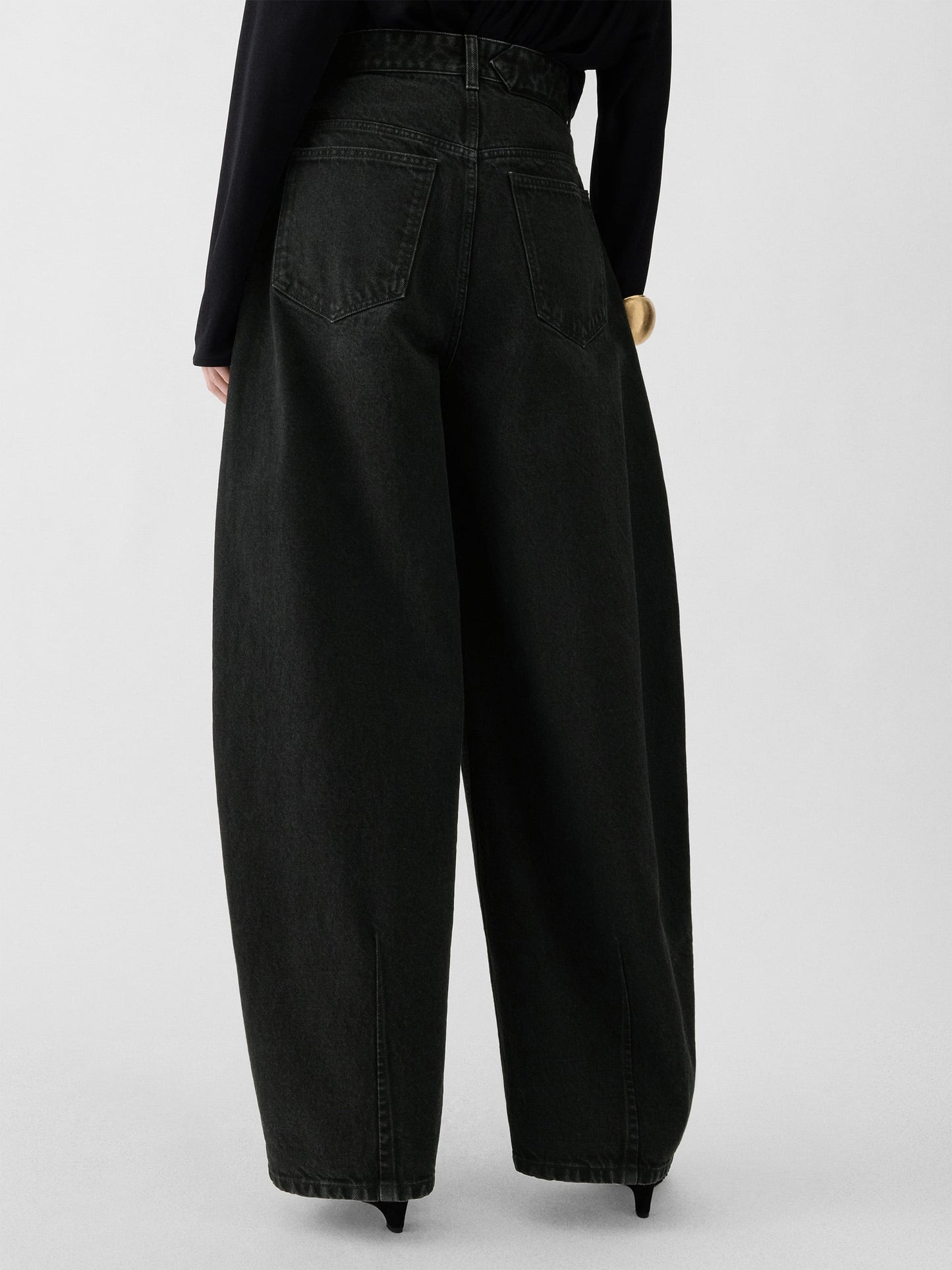JACQUEMUS - High-Rise Barrel-Jeans Ovalo für Damen