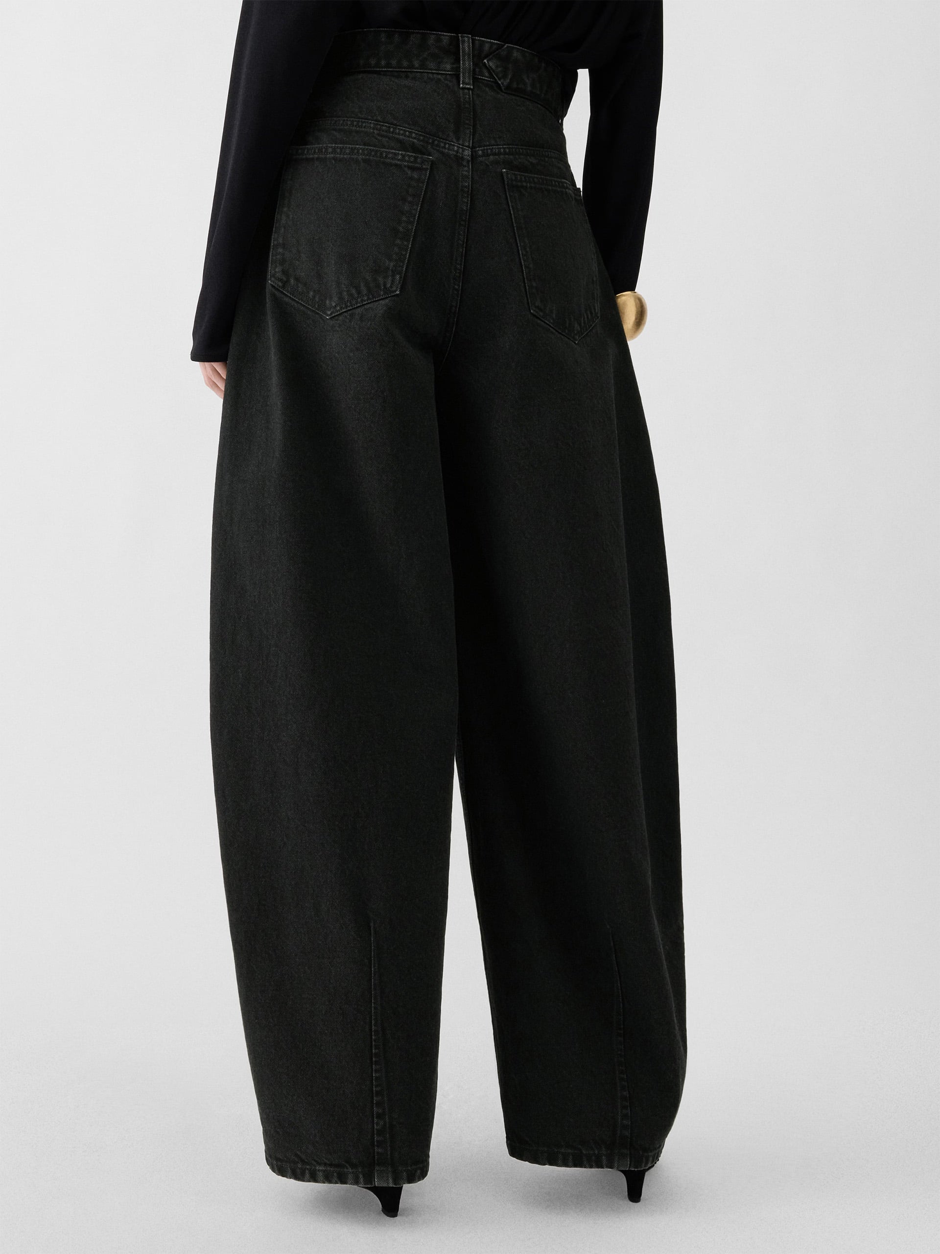 JACQUEMUS - High-Rise Barrel-Jeans Ovalo für Damen