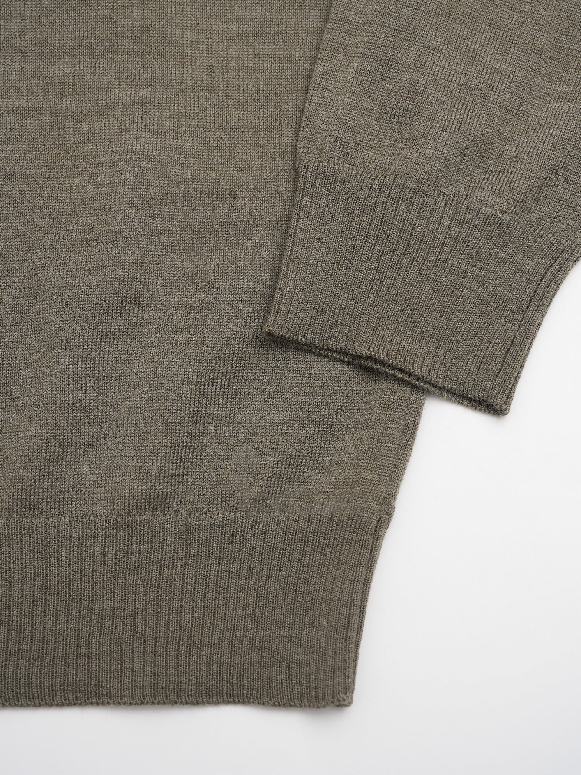 Stone Island – Rundhalspullover mit Kompass-Patch für Herren Salbeigrün - Sage green
