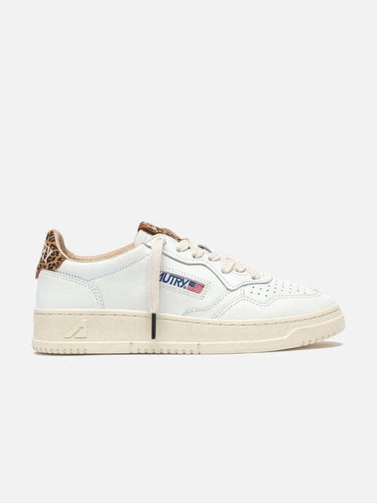 AUTRY - Sneakers Medalist Low aus Leder für Damen