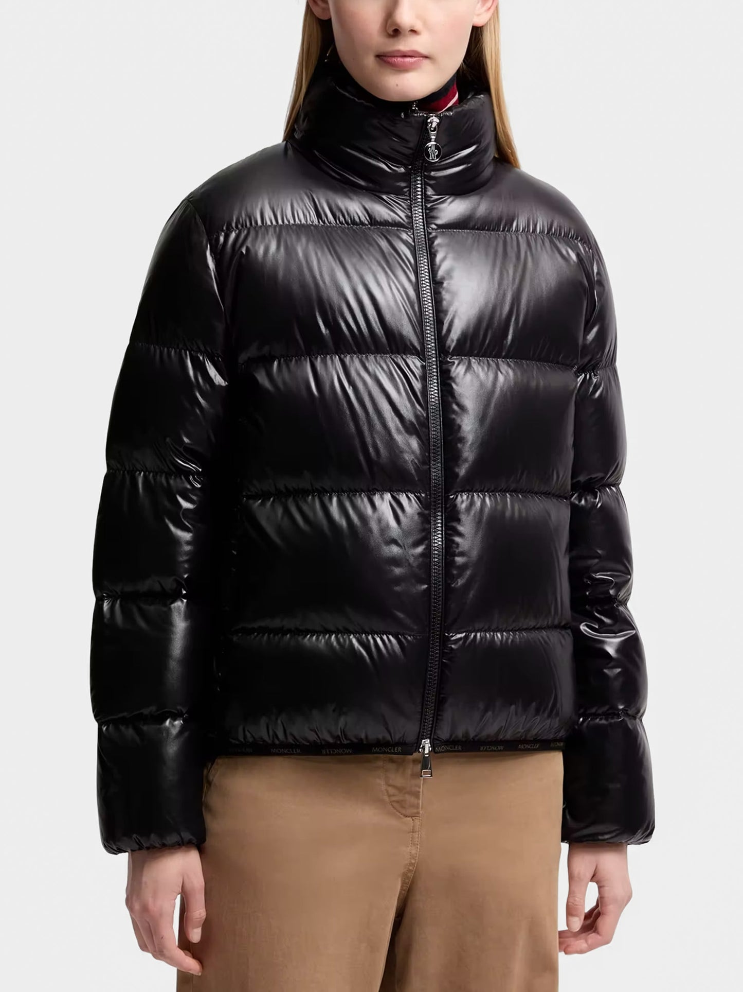 MONCLER - Kurze Daunenjacke Abbadia für Damen