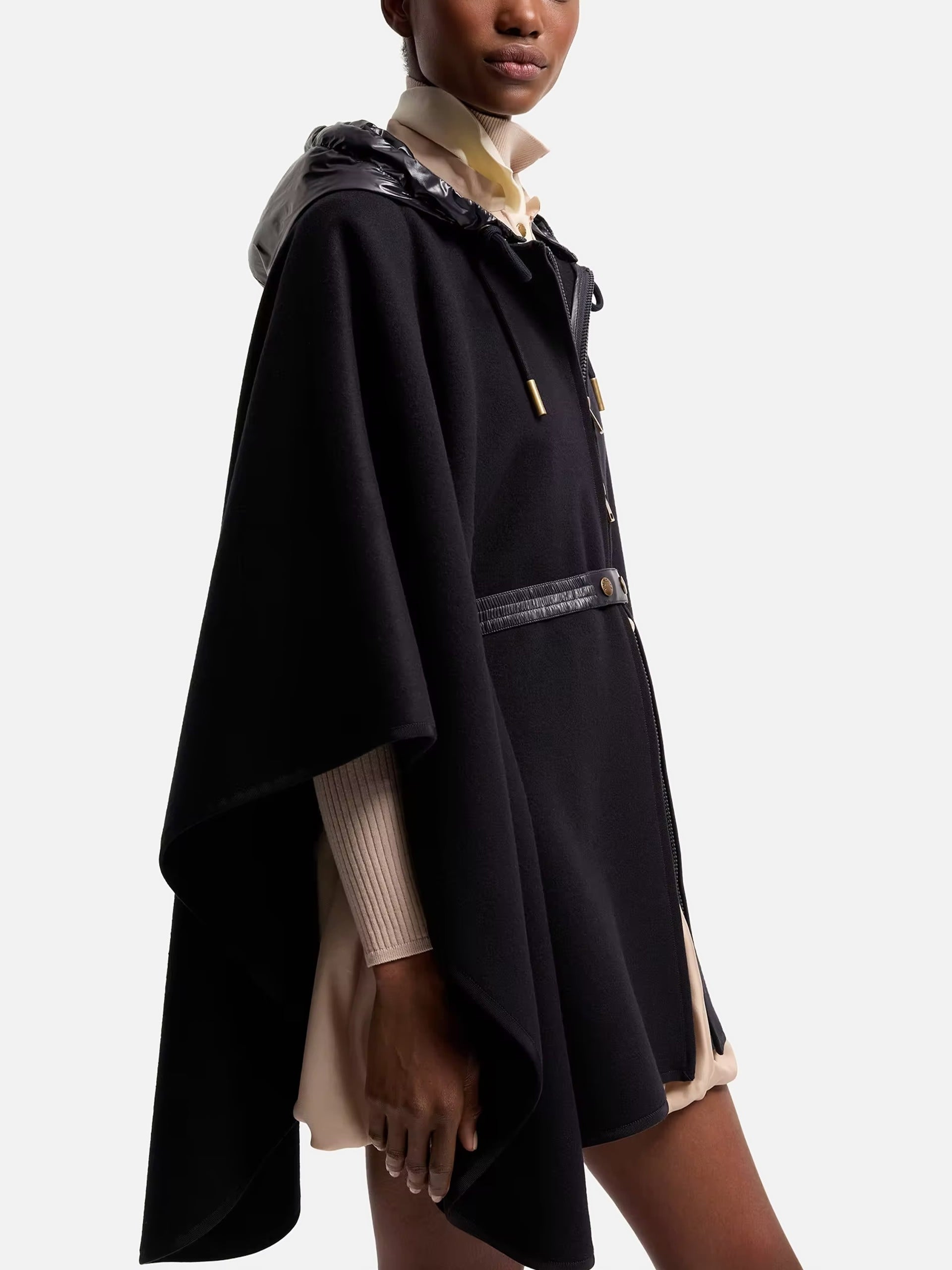 MONCLER - Gefüttertes Cape aus Wollmischung für Damen