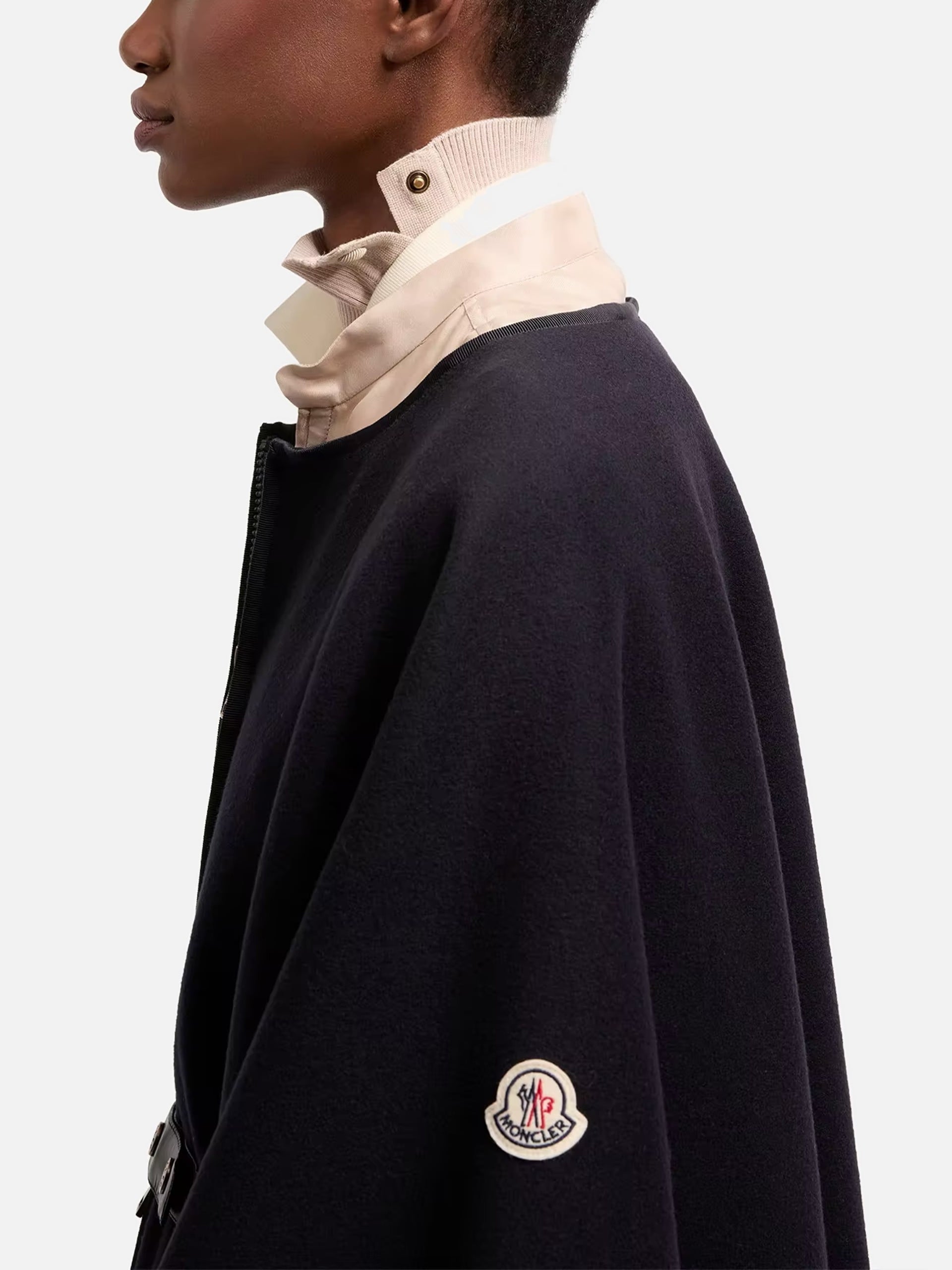 MONCLER - Gefüttertes Cape aus Wollmischung für Damen