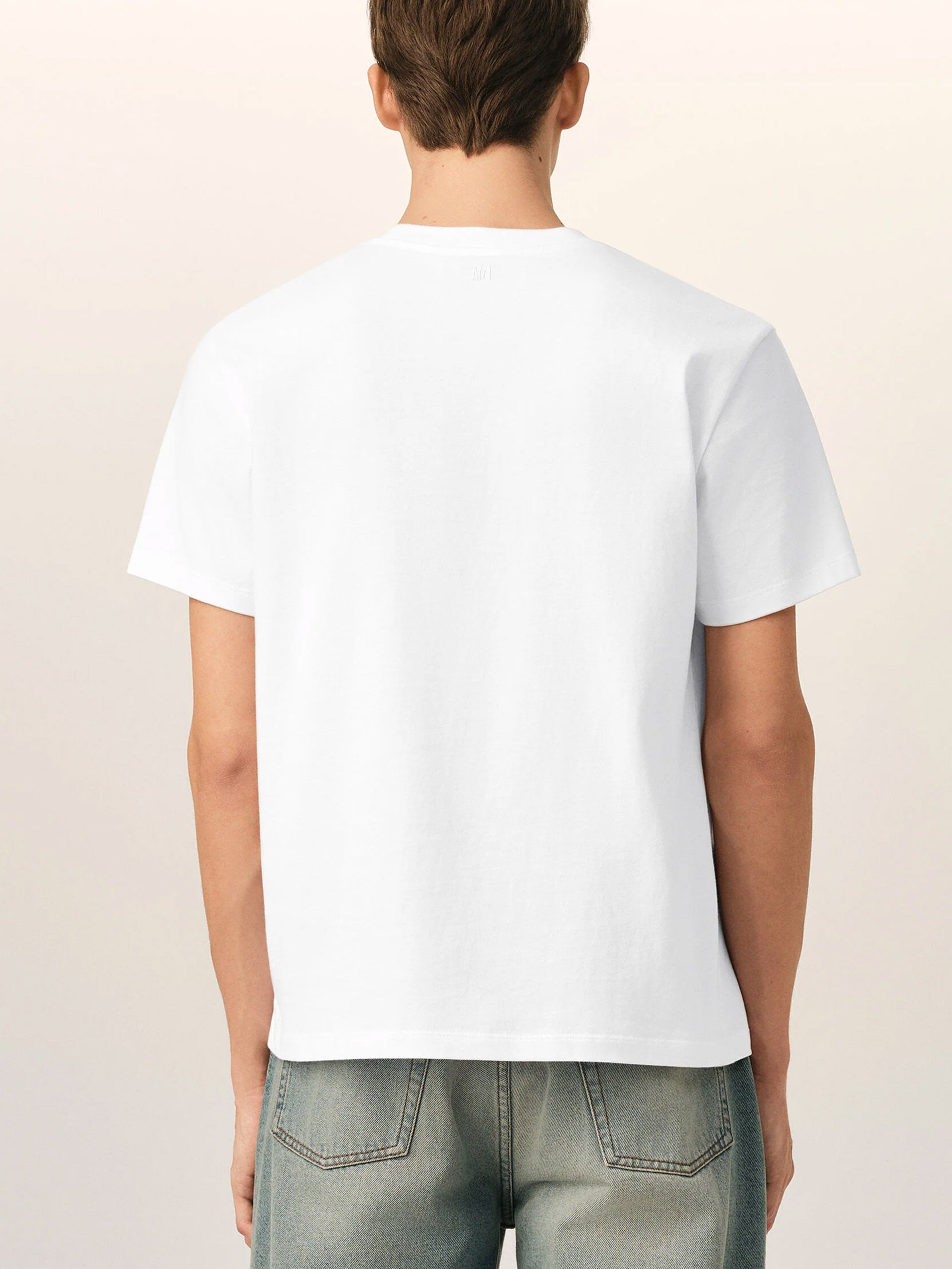 Ami Paris – T-Shirt mit rotem Ami De Coeur Logo Weiß - White