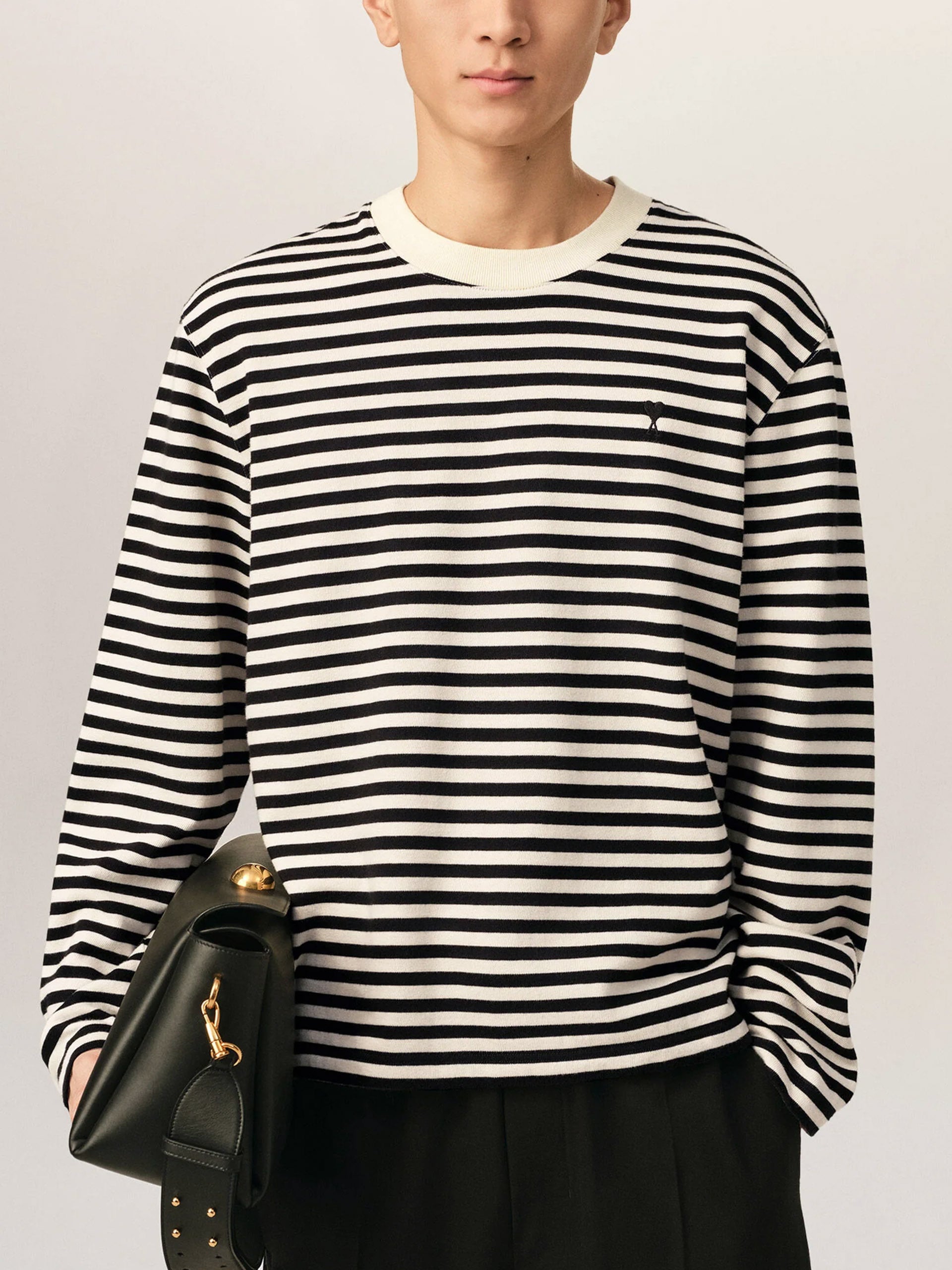 AMI PARIS - Gestreiftes Longsleeve-T-Shirt aus Baumwolle