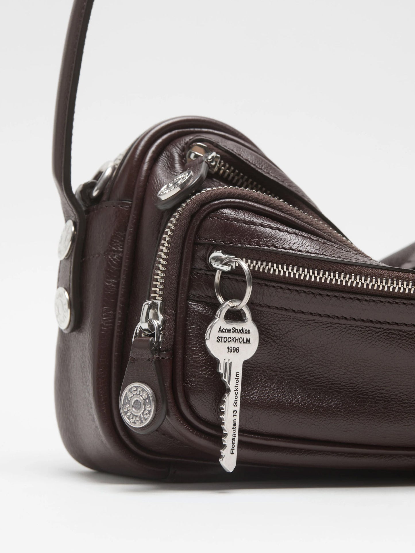 ACNE STUDIOS - Schultertasche Camero Party aus Leder