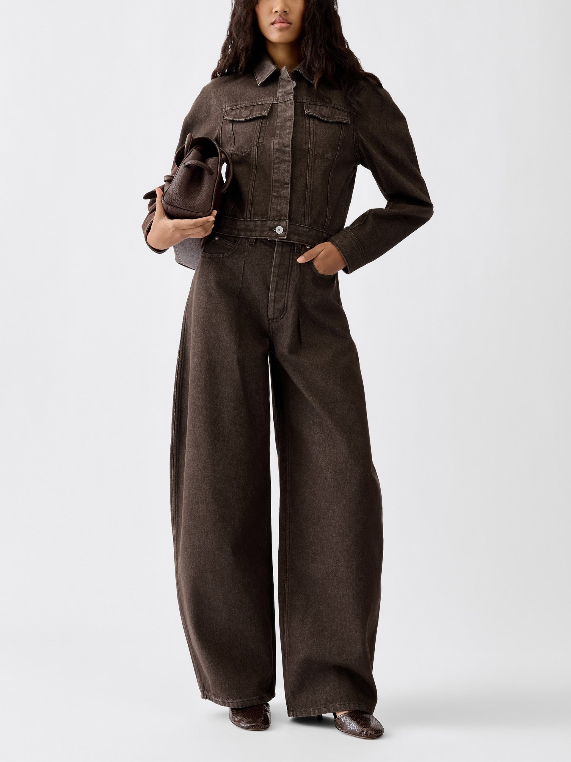 JACQUEMUS - High-Rise Barrel-Leg Jeans Ovalo für Damen