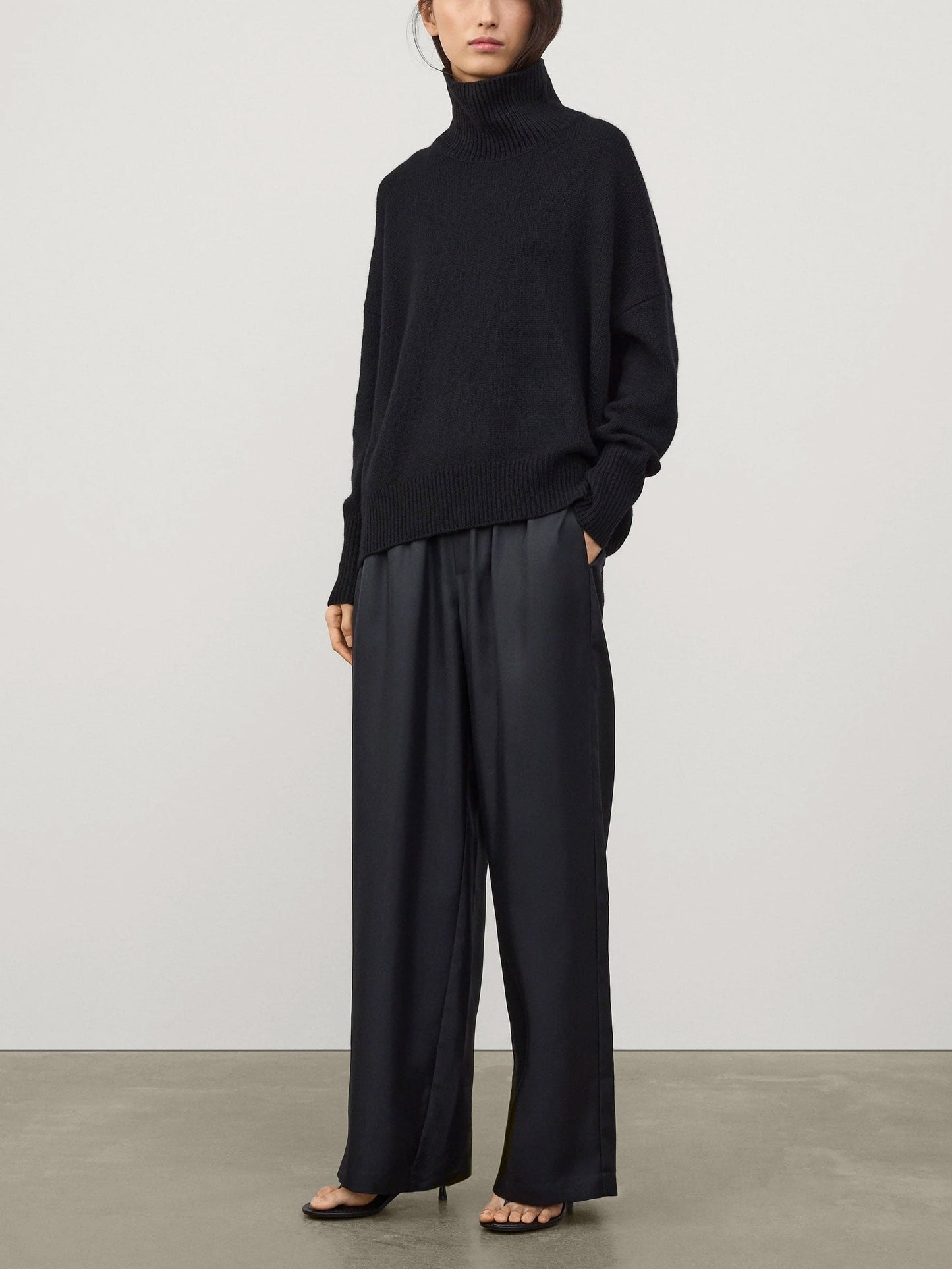 LISA YANG - Kaschmir-Pullover Heidi mit Stehkragen für Damen