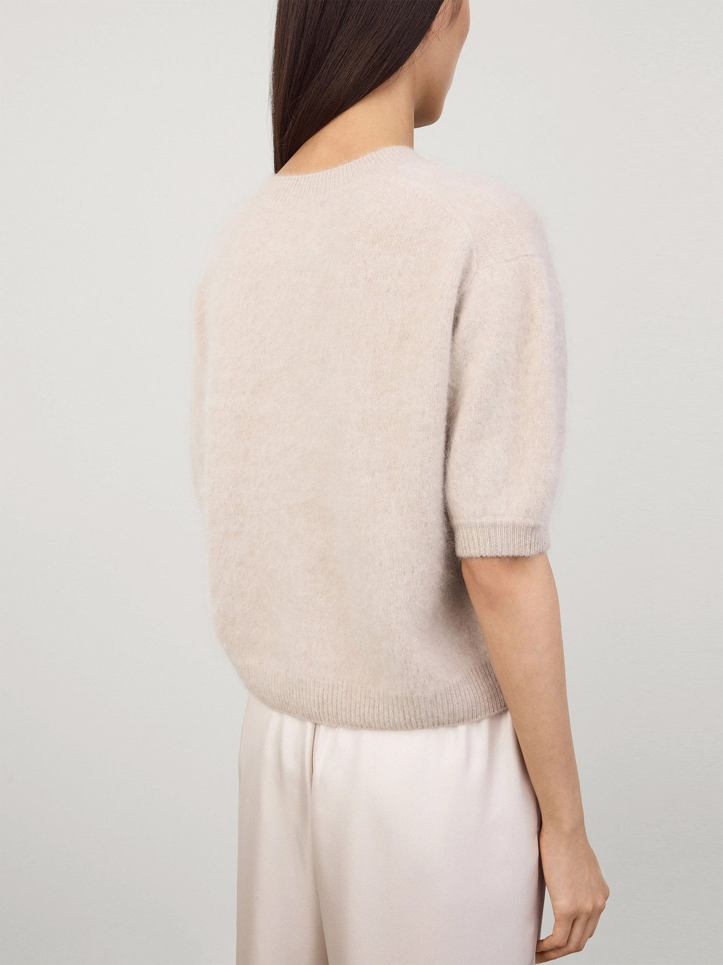 Lisa Yang – Kurzarm-Pullover Juniper aus Kaschmir für Damen Sand Beige